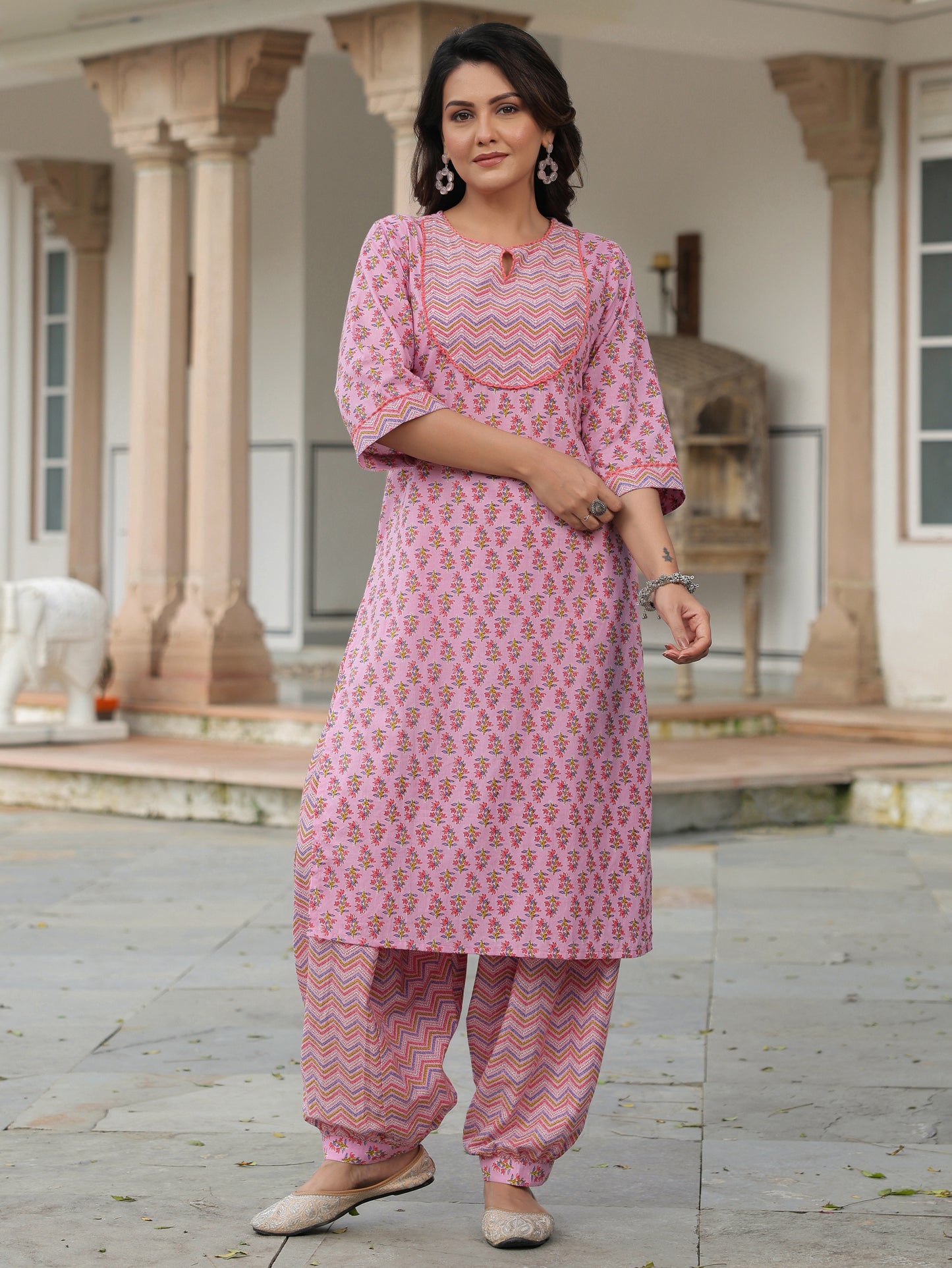 Soft Cotton Floral Straight Pink Kurta