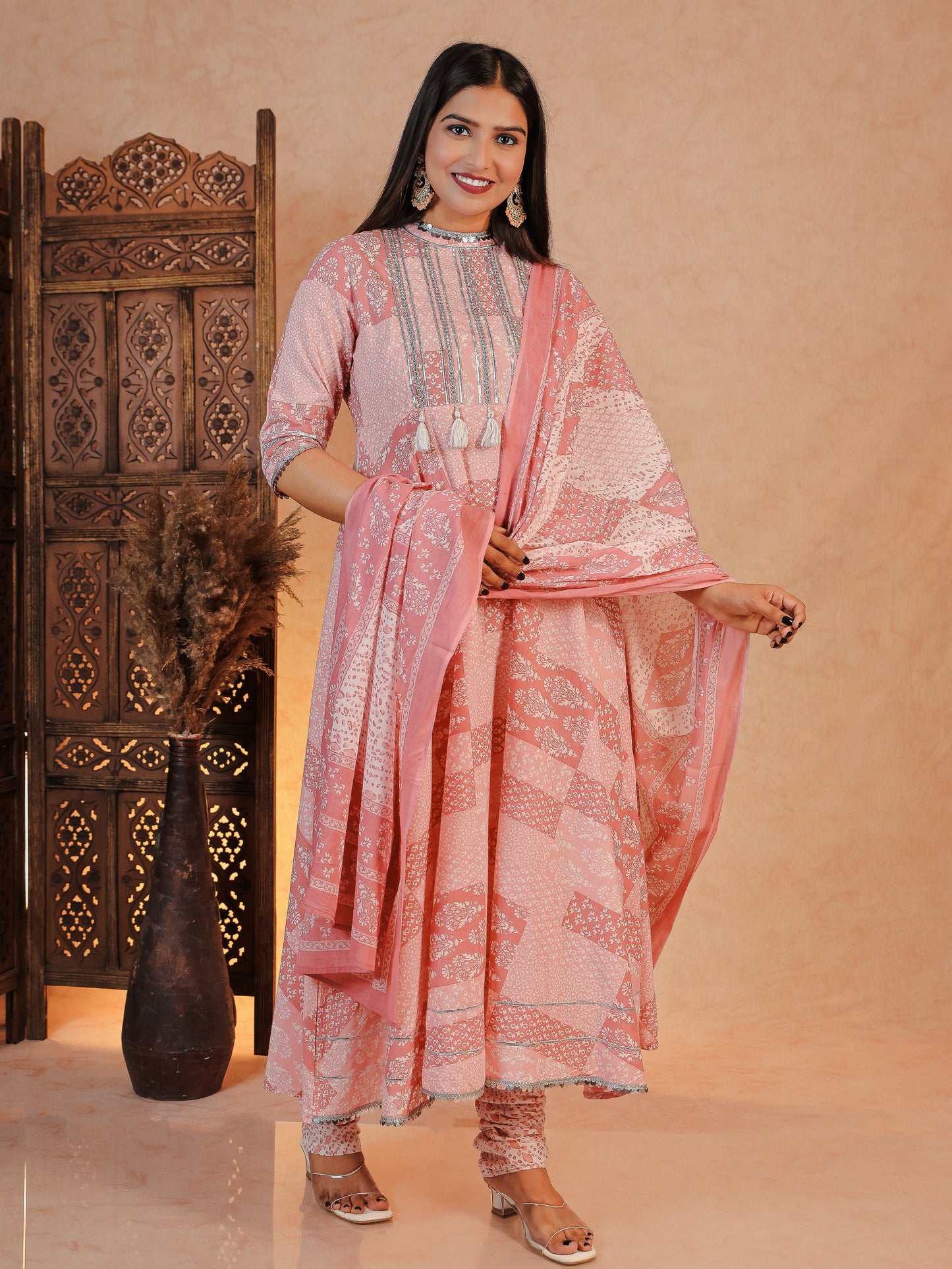 Soft Cotton Patchwork Flared Pink Kurta