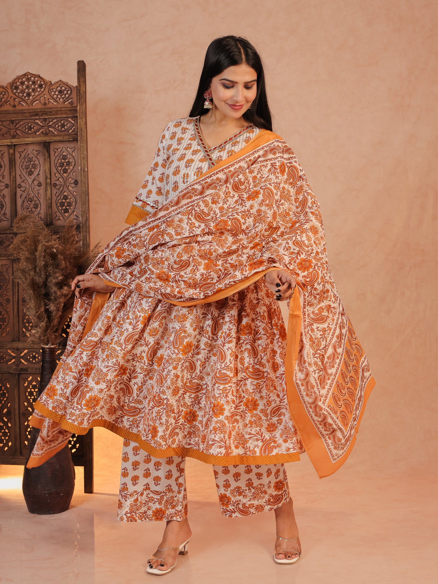 Voile Cotton Floral off-white Dupatta