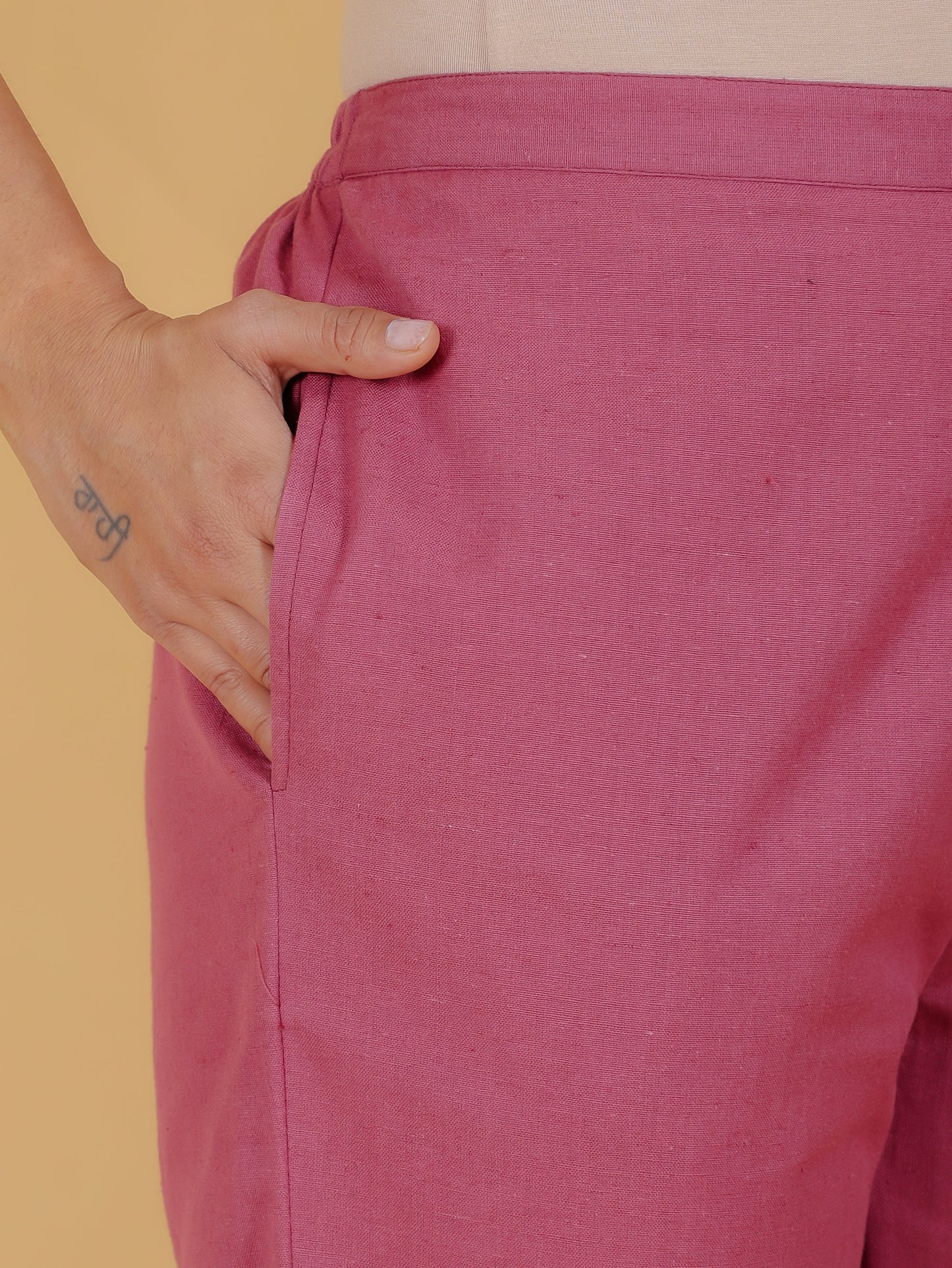 Linen Cotton Solid Pink Tapered Trousers