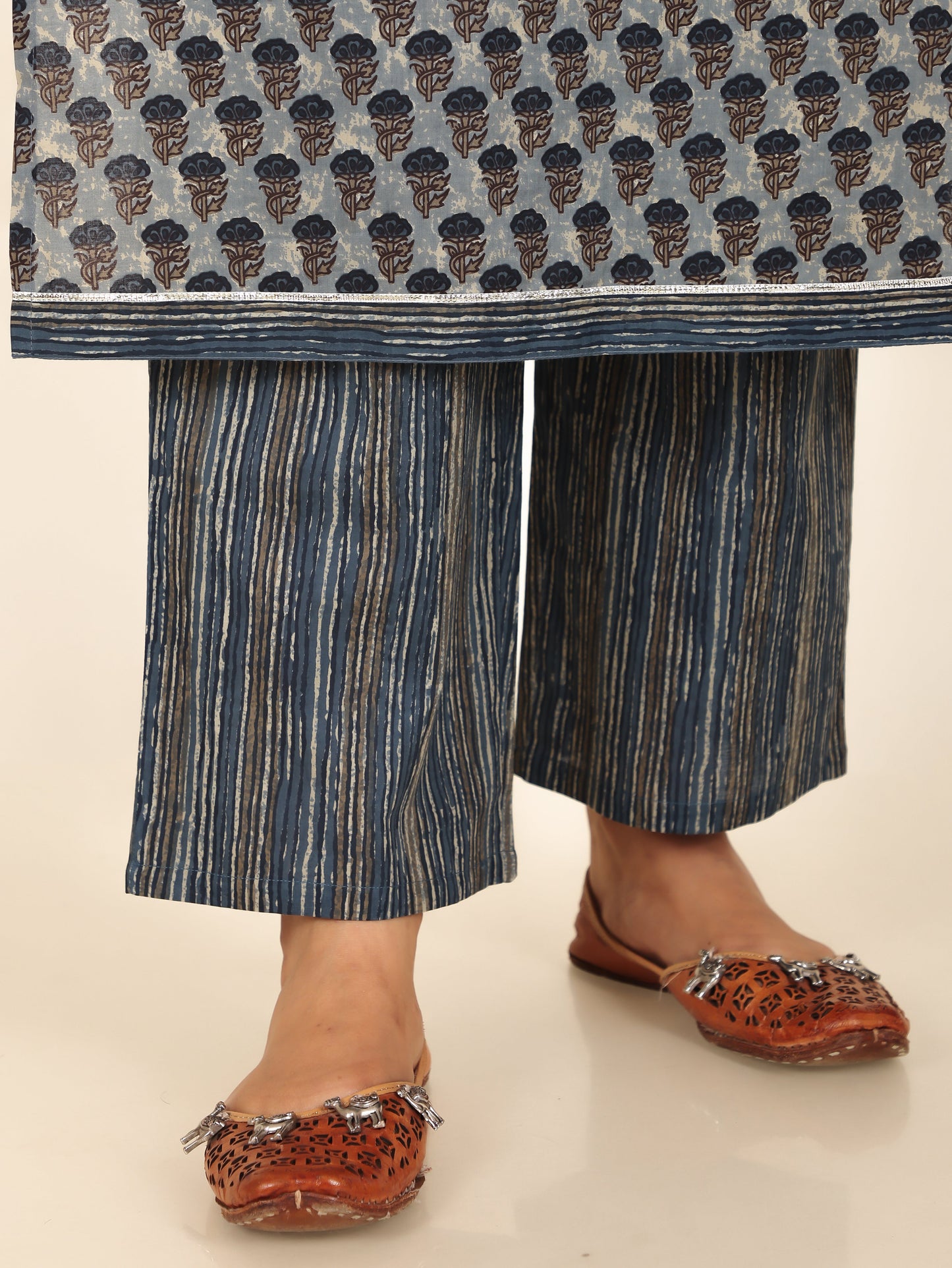 Soft Cotton Floral Straight Blue Kurta