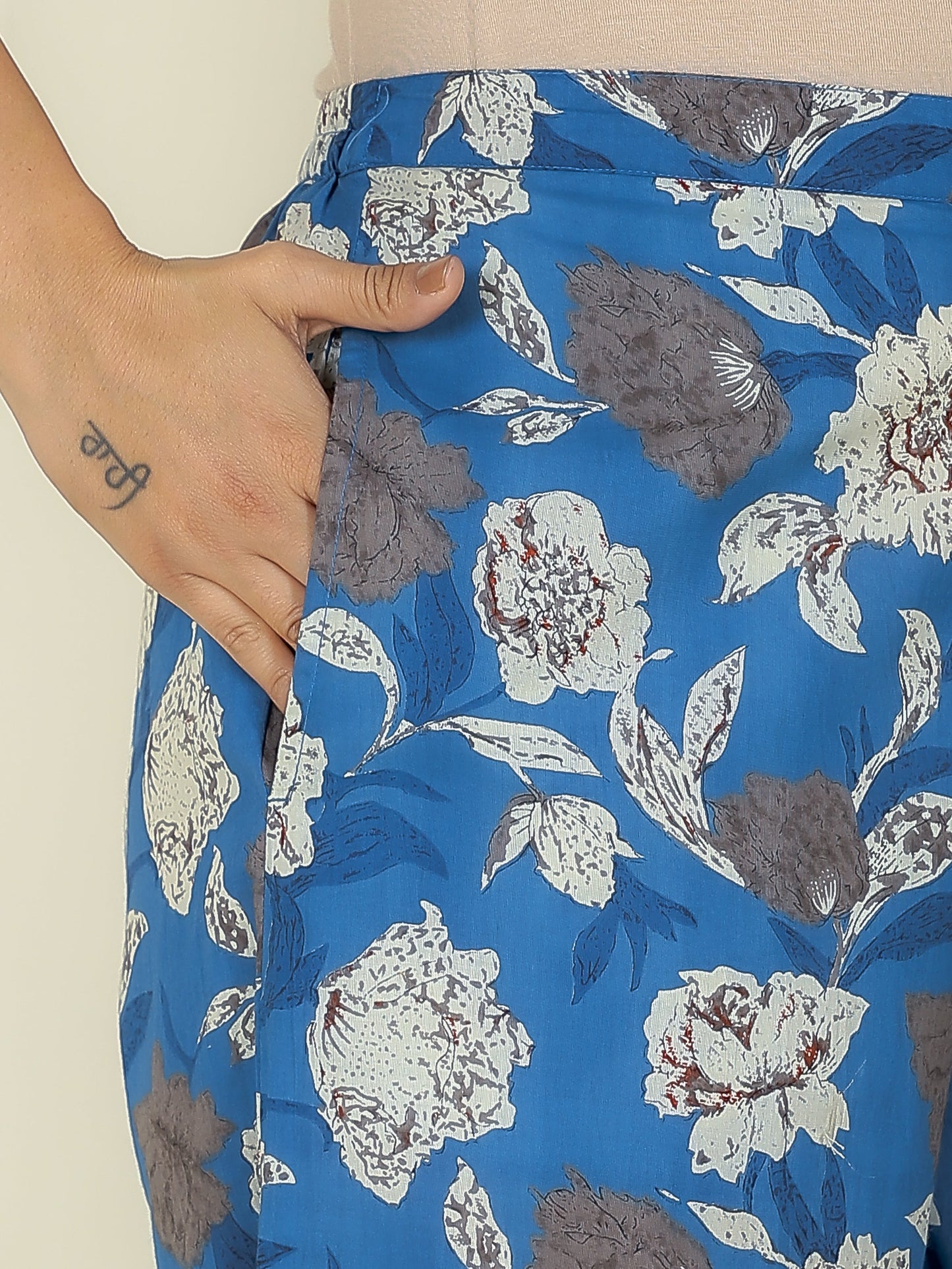 Soft Cotton Floral Straight Blue Kurta