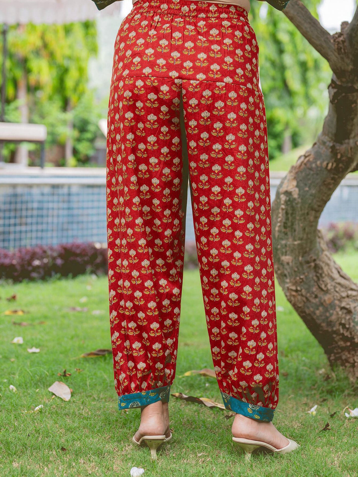 Soft Cotton Floral Straight Turquoise Kurta