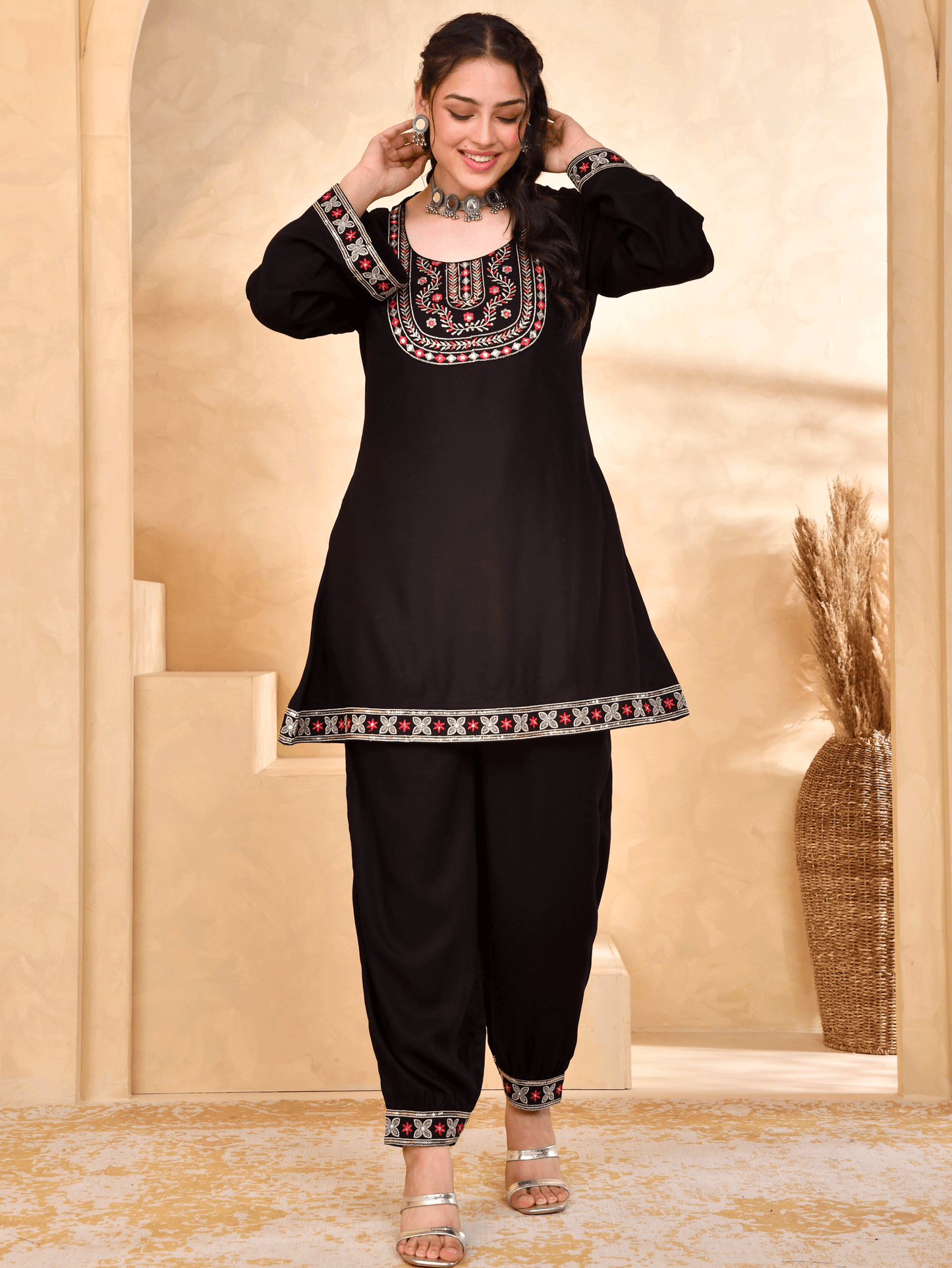 Embroidered Viscose Solid Straight Black Short Kurta