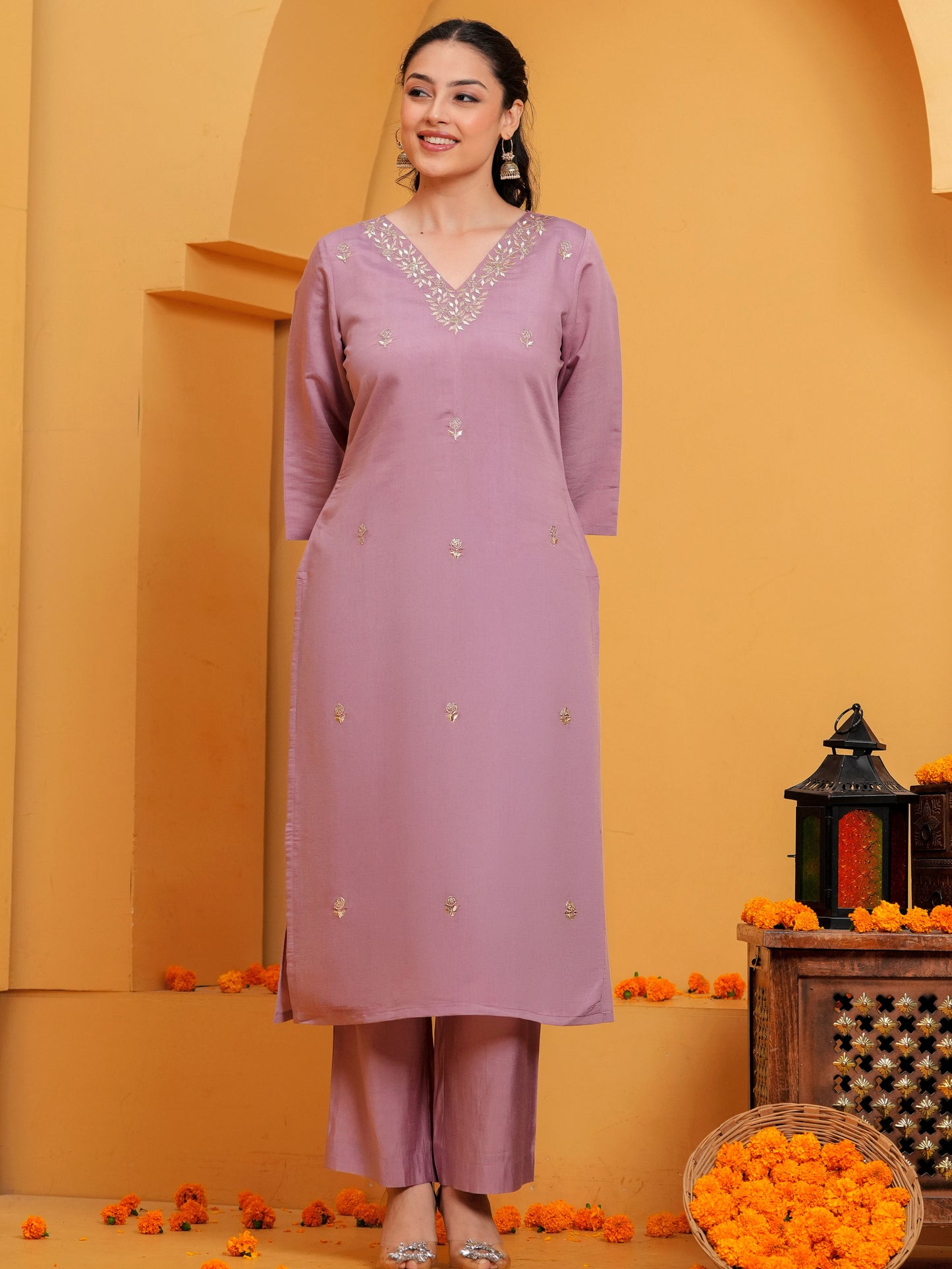 Embroidered Chanderi Solid Straight Dusty Pink Kurta