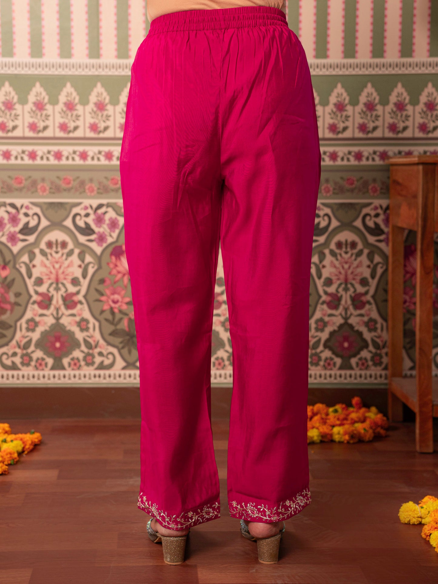 Embroidered Chanderi Solid Straight Fuchsia Kurta
