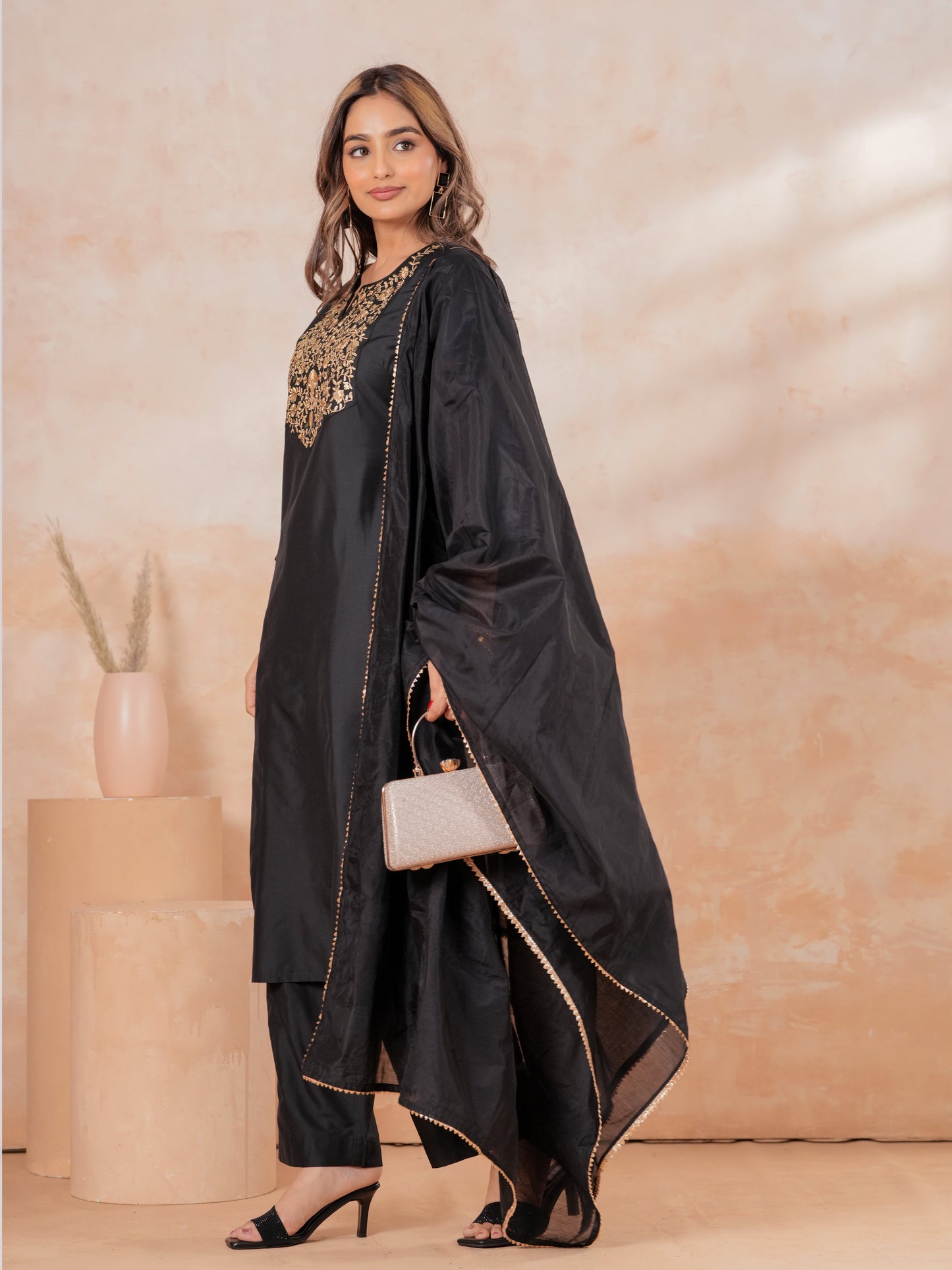 Chanderi Solid Black Dupatta