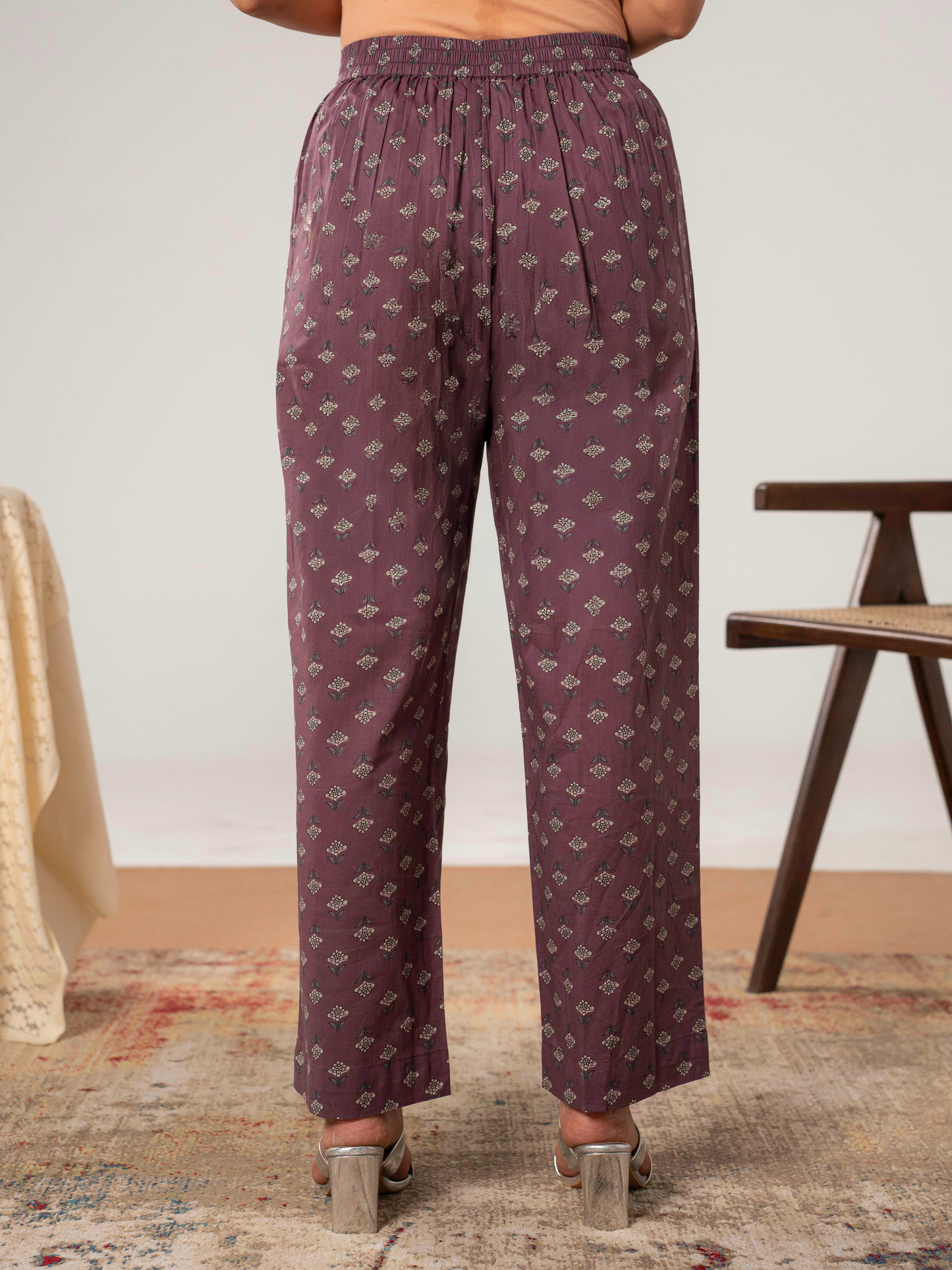 Soft Cotton Butti Mauve Regular Trousers