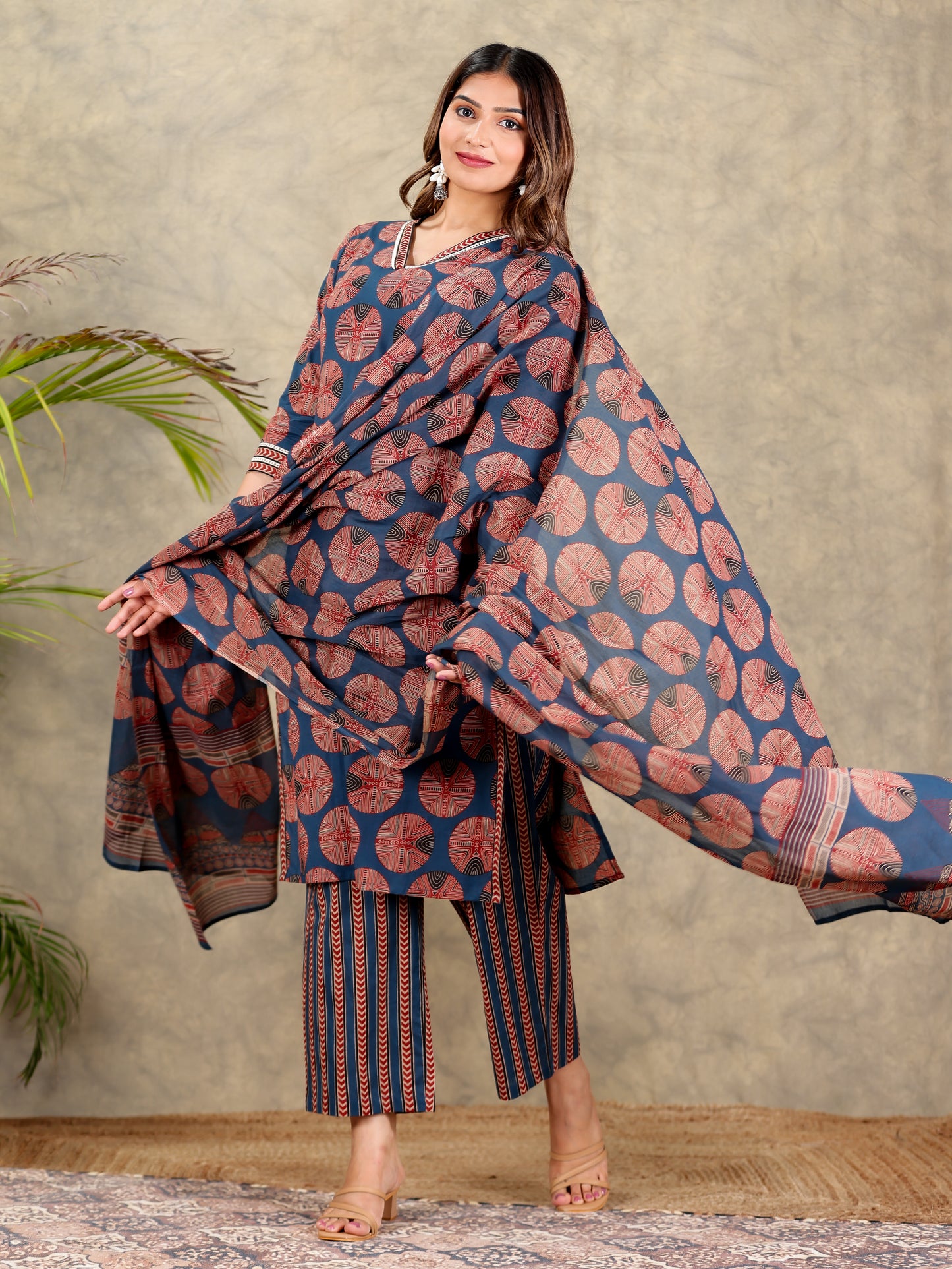 Soft Cotton Geometric Straight Blue Kurta