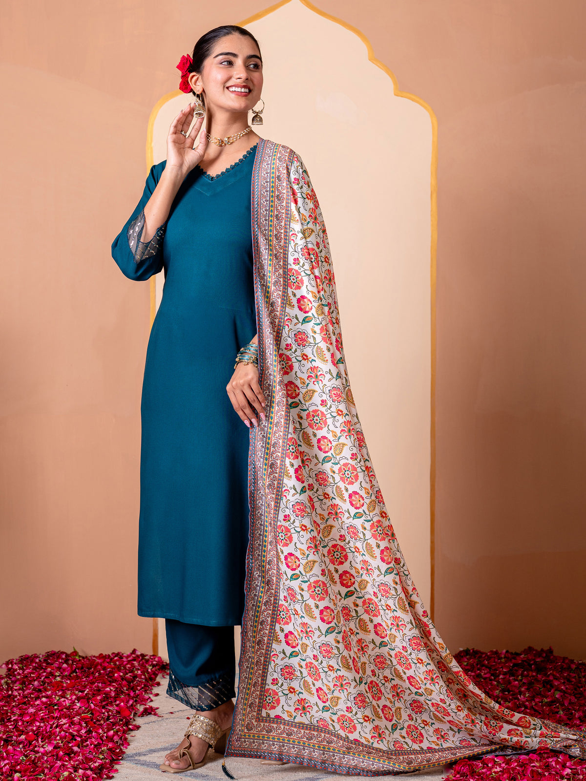 Blended Silk Floral Cream Dupatta