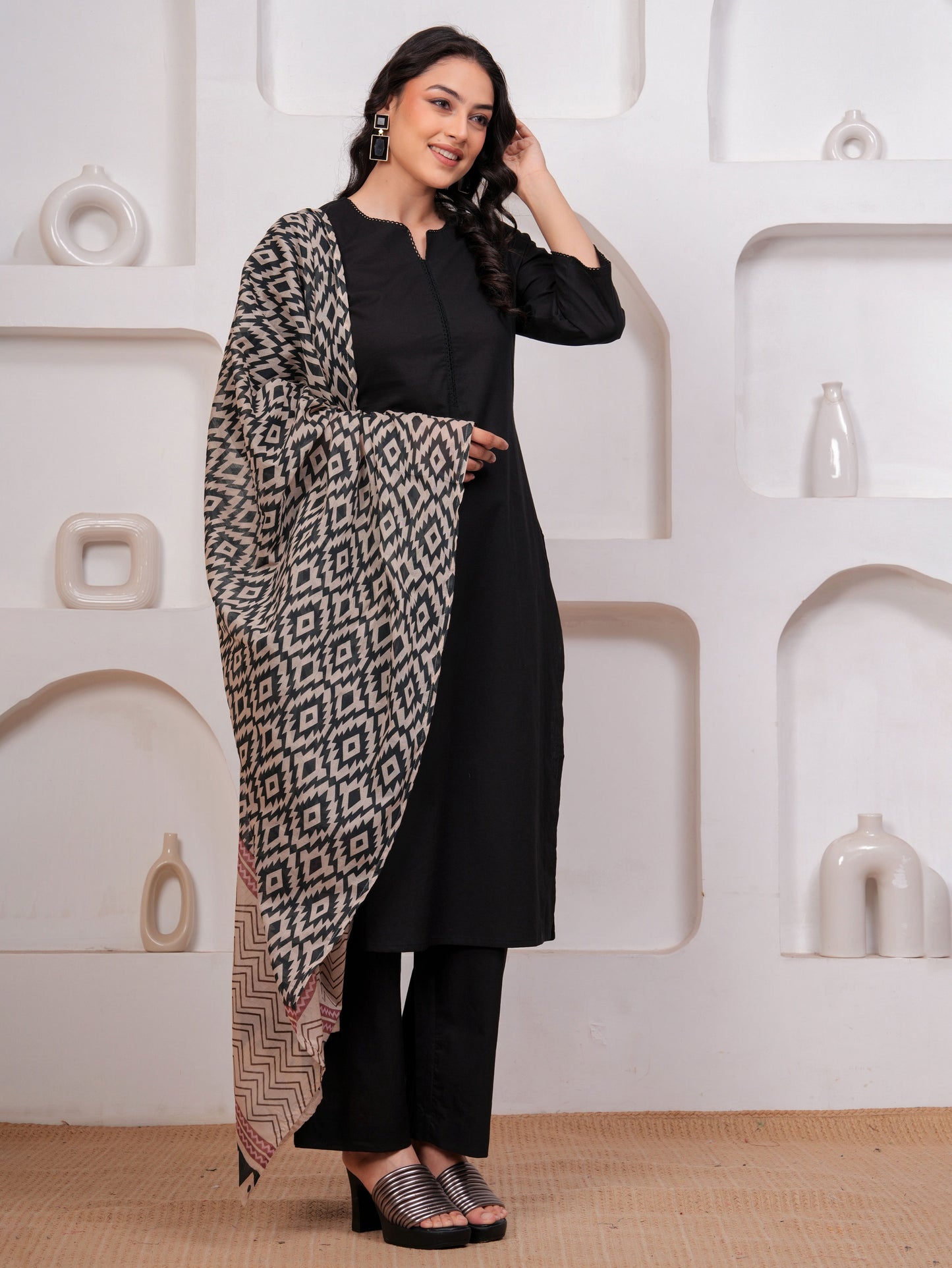Soft Cotton Solid Straight Black Kurta