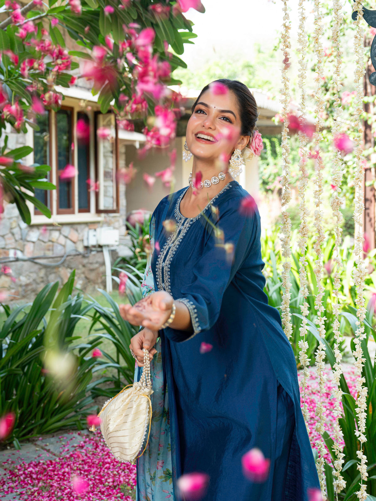 Embroidered Chanderi Solid Straight Blue Kurta