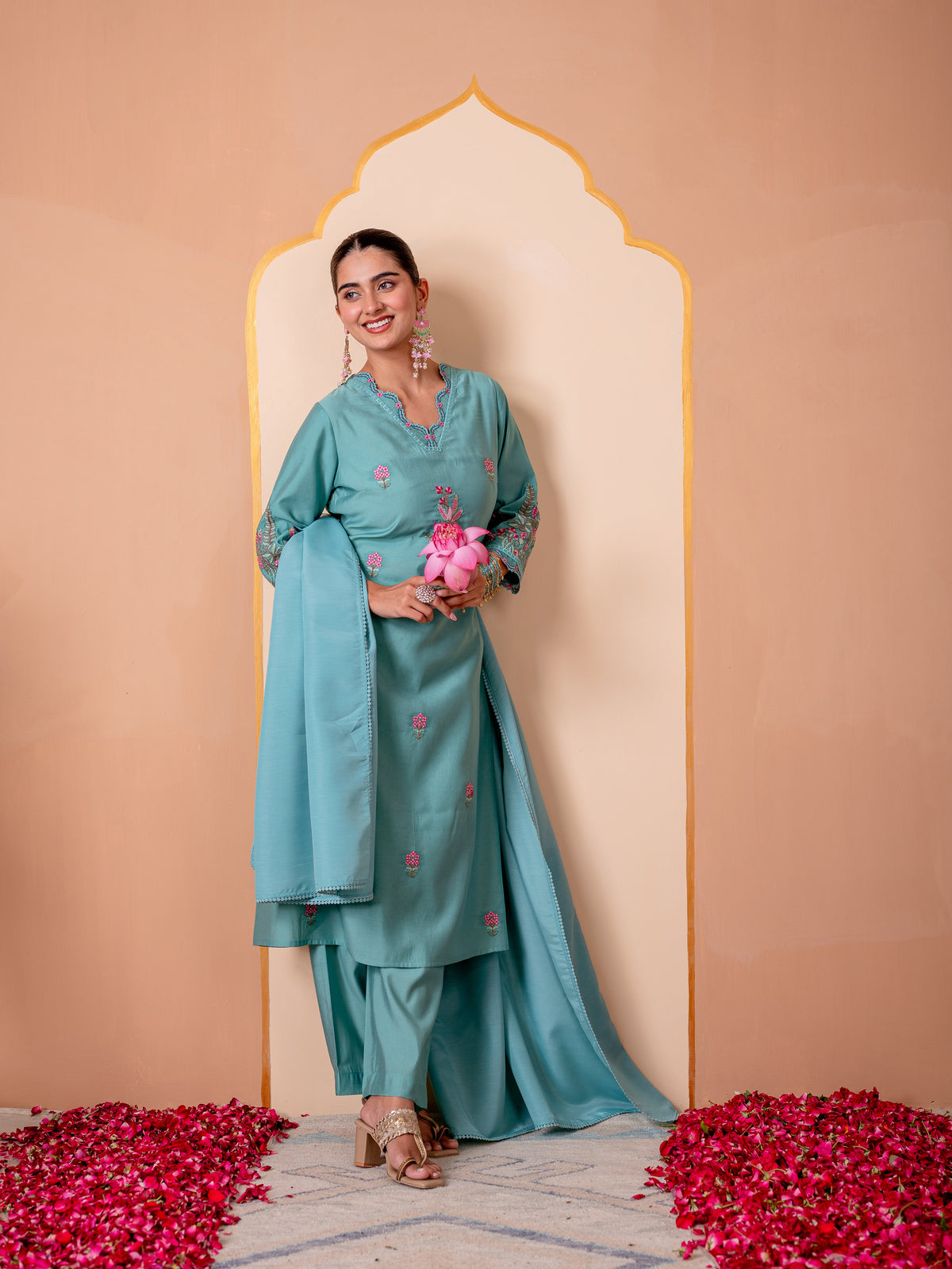 Blended silk Solid Teal Dupatta