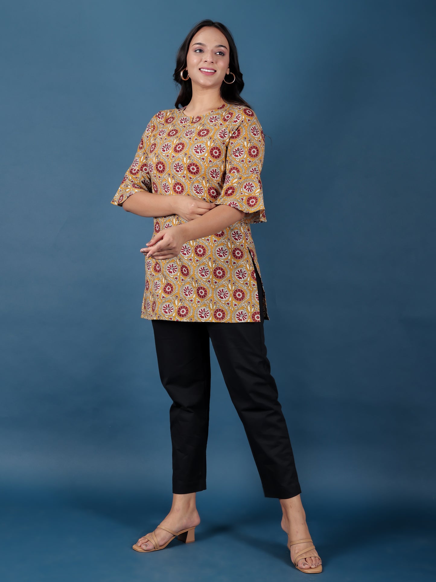 Soft Cotton Geometric Straight Multicolor Kurti