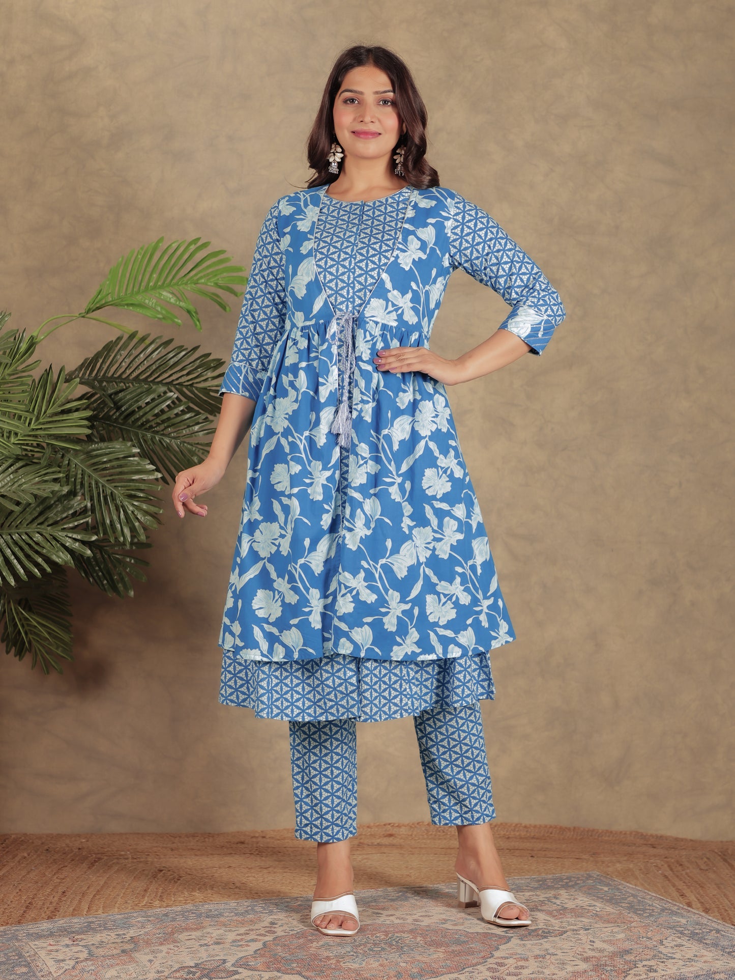 Soft Cotton Floral Blue Shrug