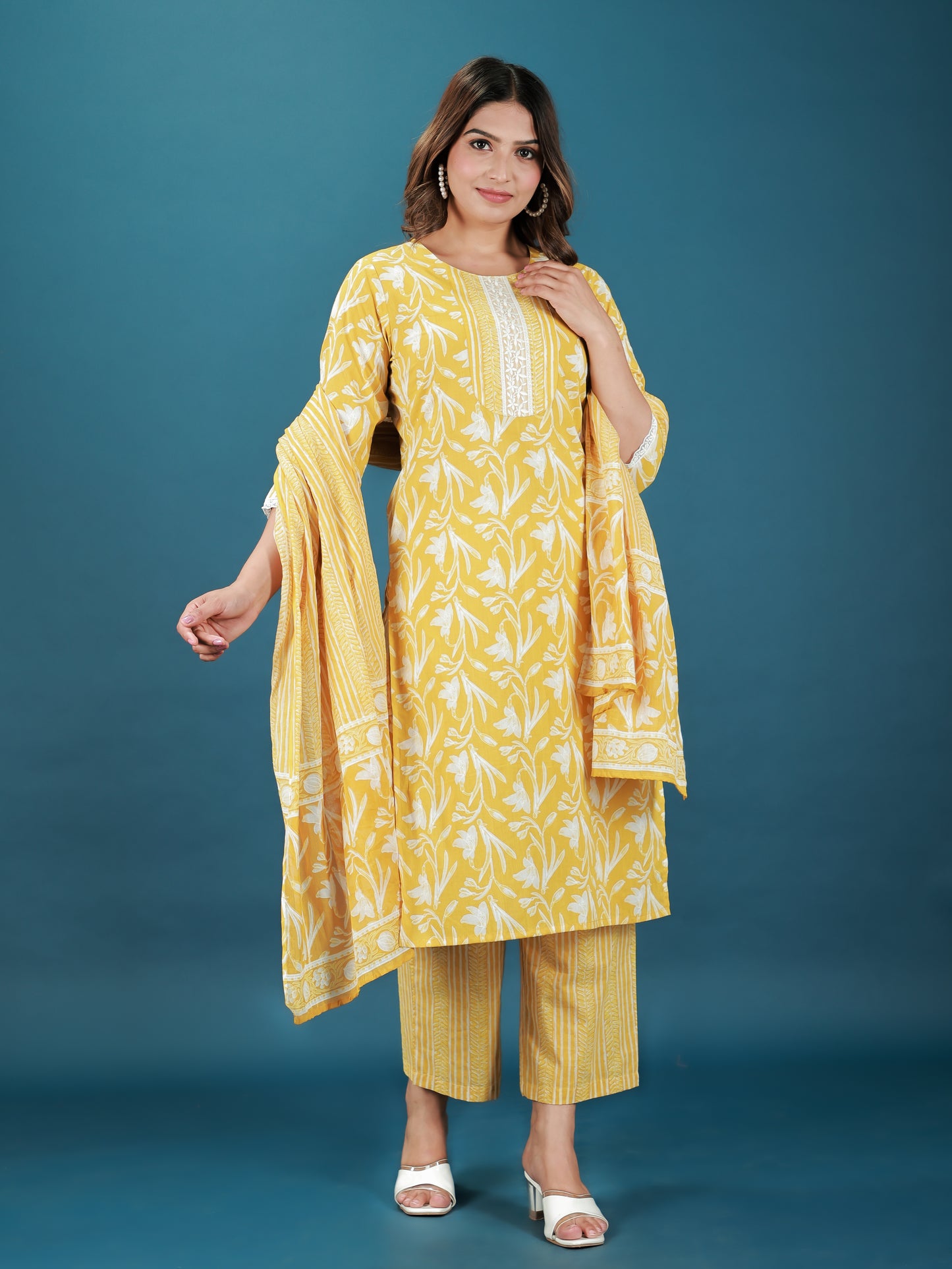 Soft Cotton Foliage Straight Yellow Kurta