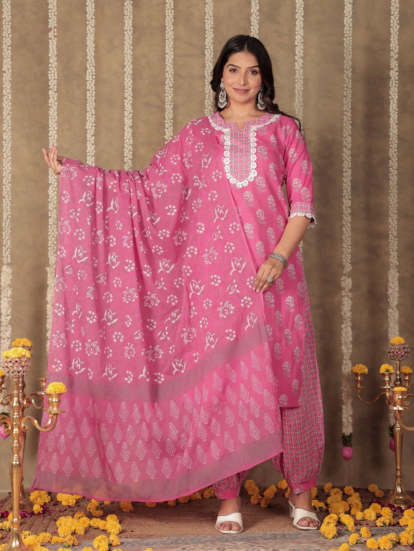 Embroidered Cotton Voile Foliage Pink Dupatta