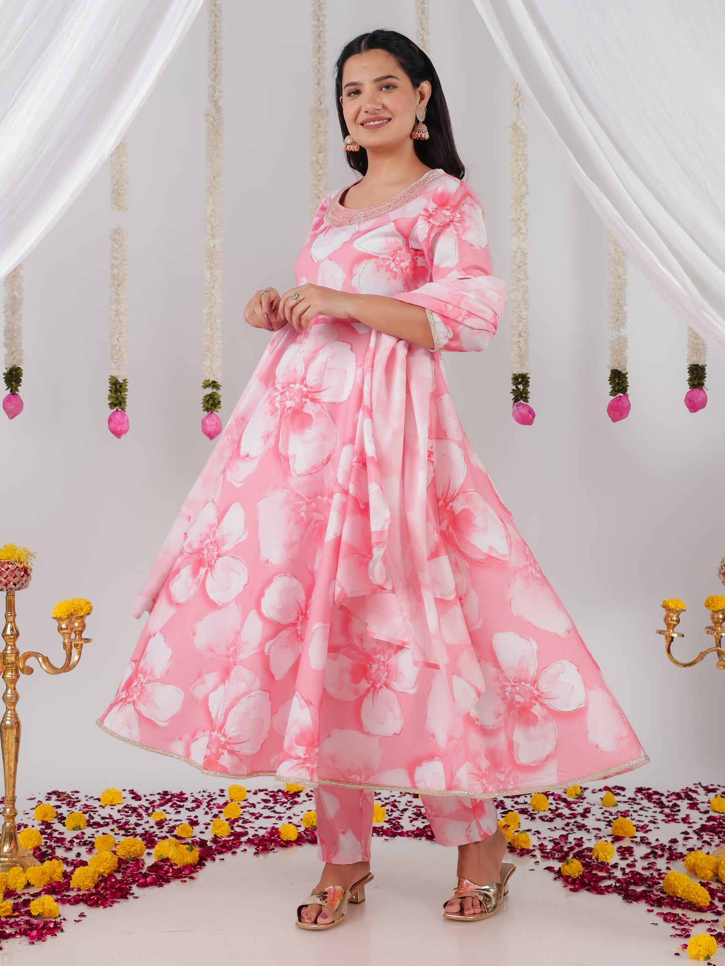 Chanderi Floral Peach Dupatta