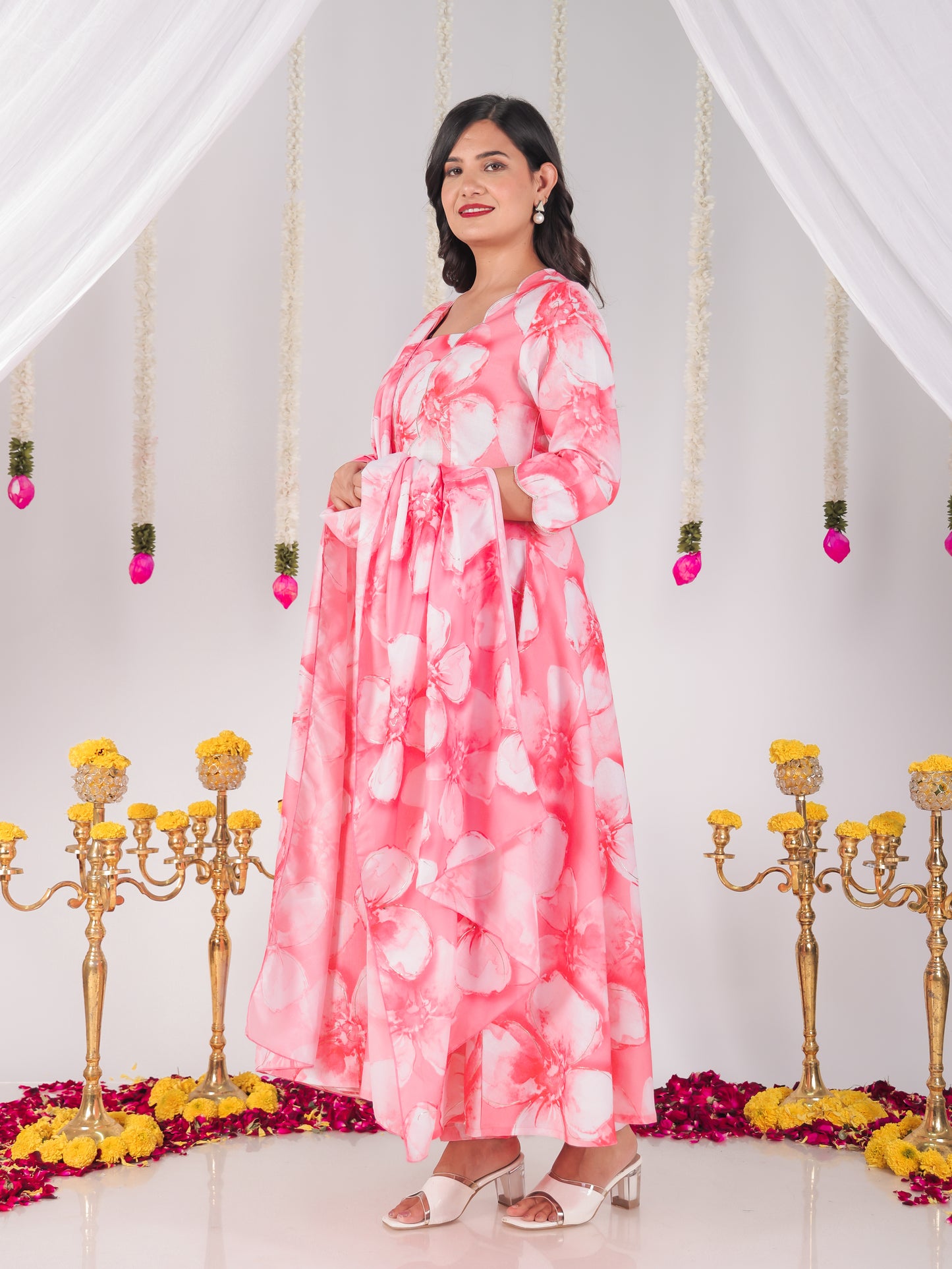 Blended Silk Floral Peach Dupatta
