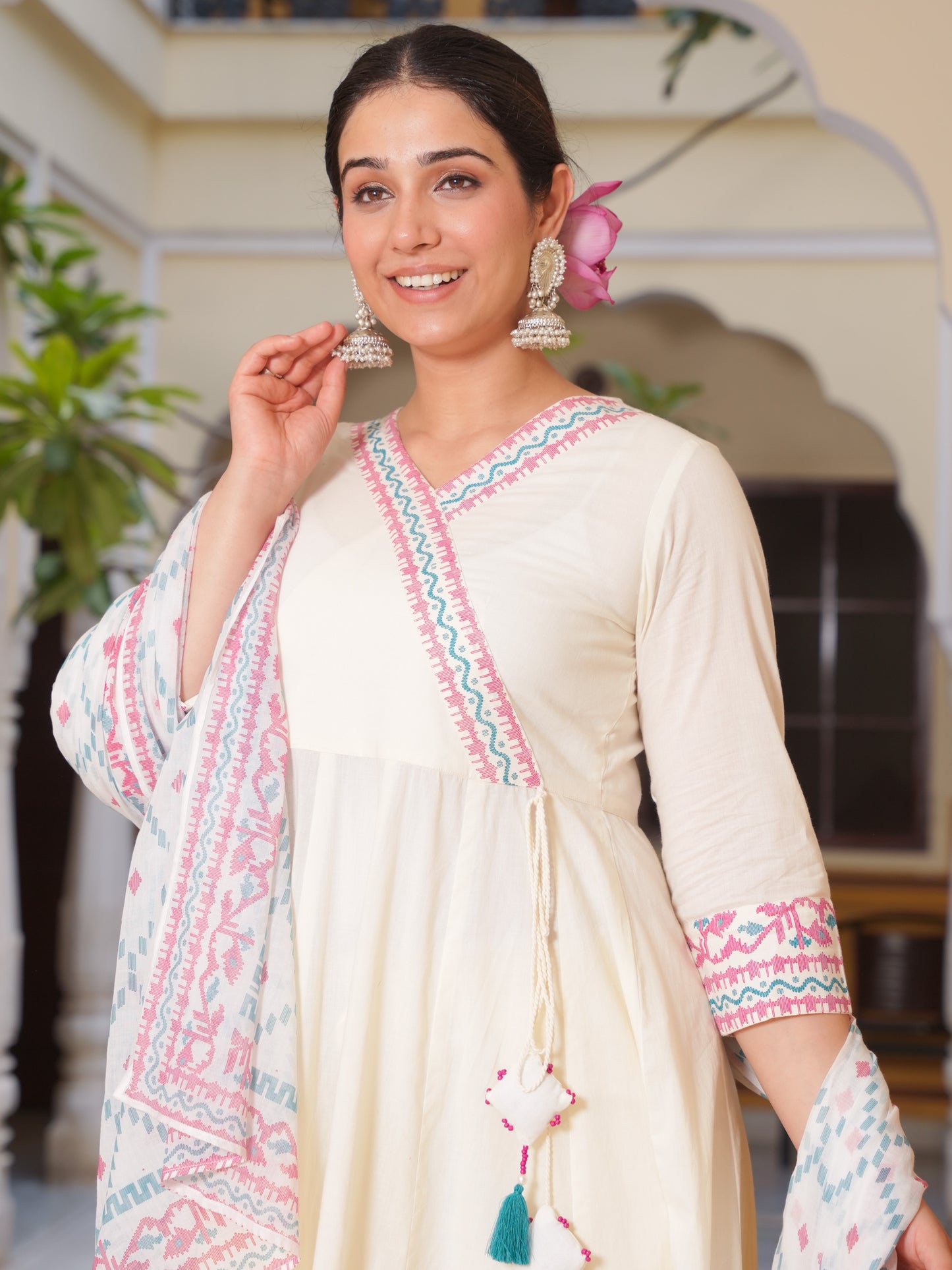 Cotton Voile Geometric Off White Dupatta