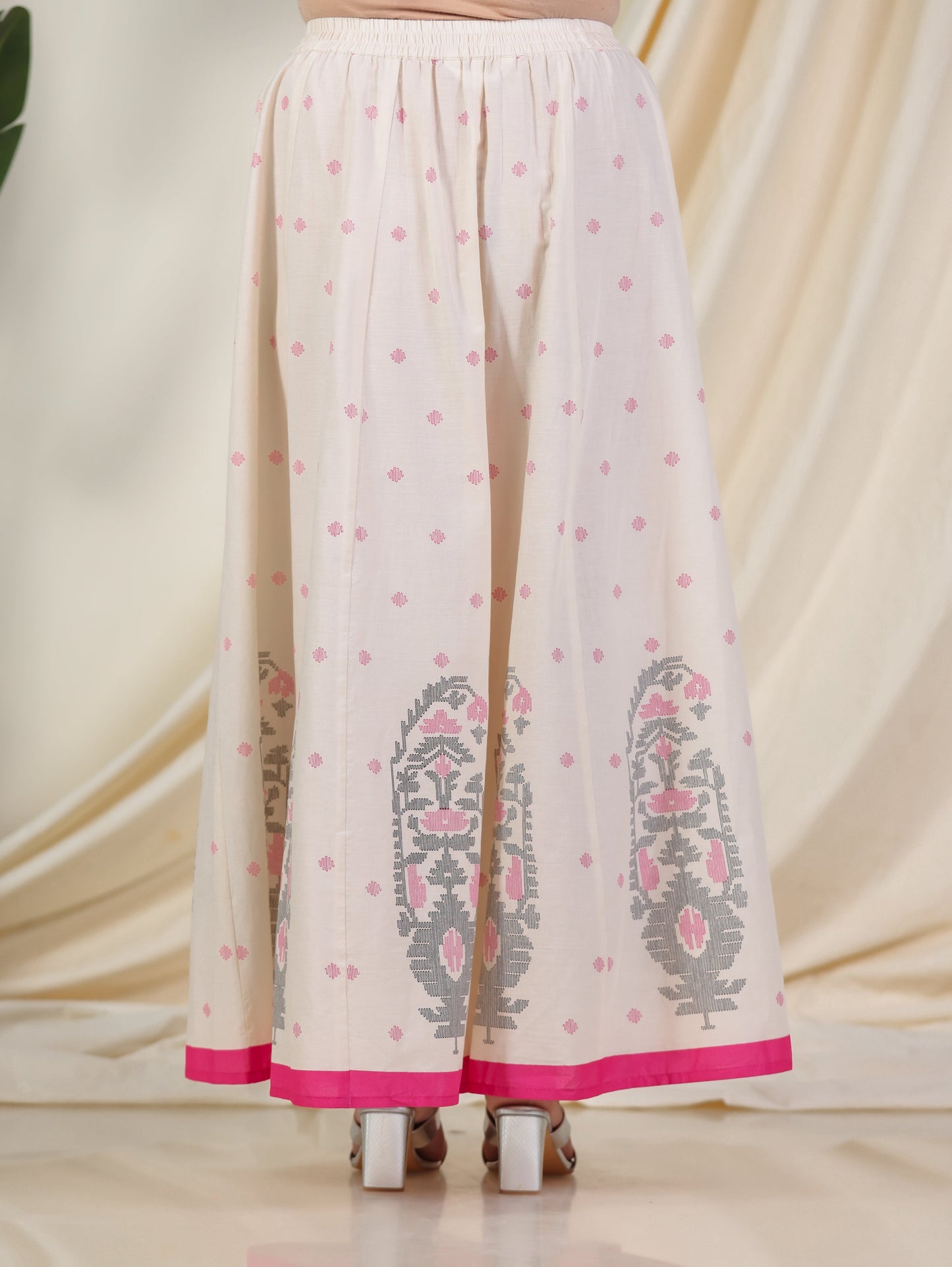 Soft Cotton Placement Print Cream Skirt