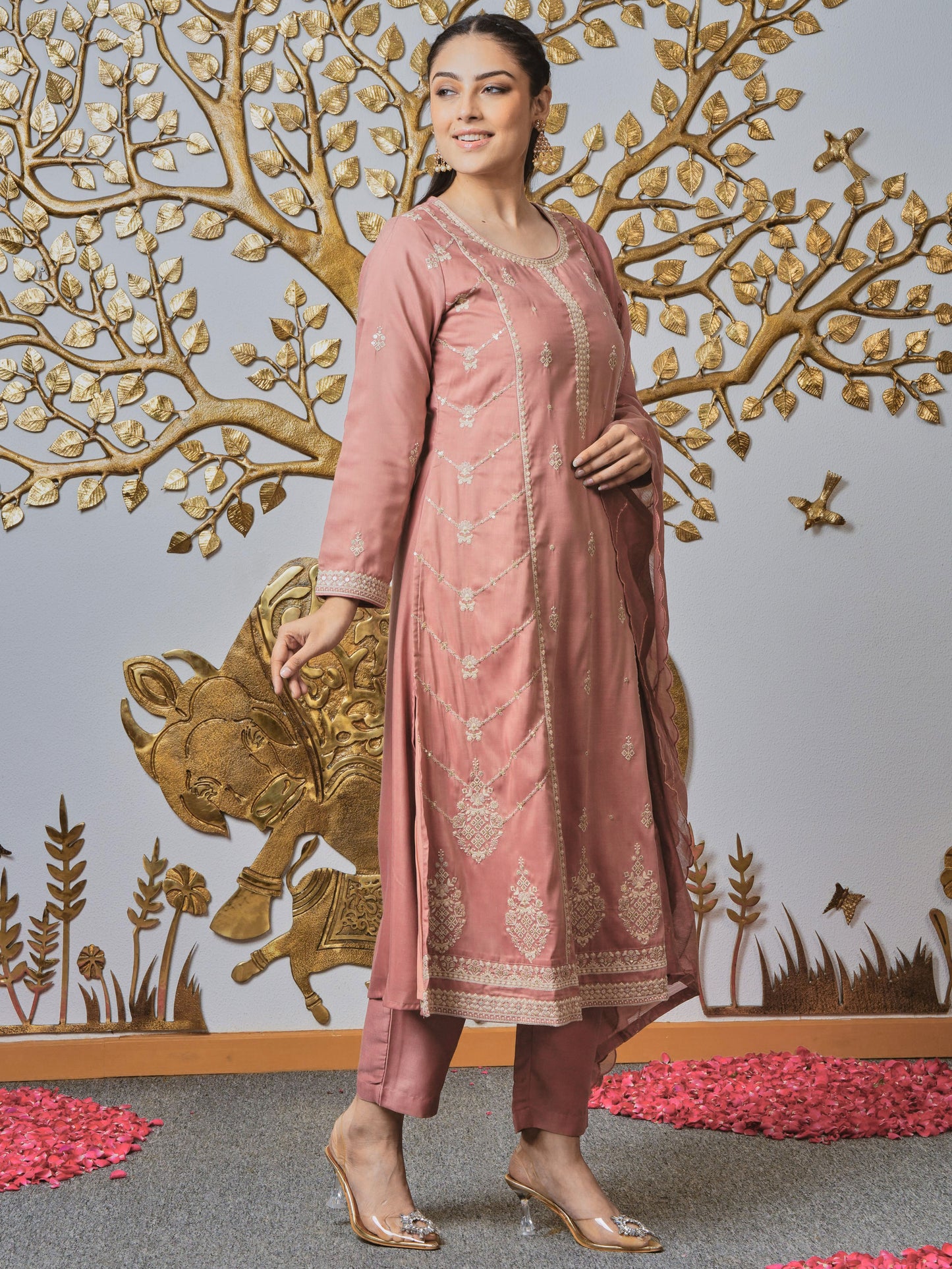 Embroidered Chiffon Solid Dusty Pink Kurta