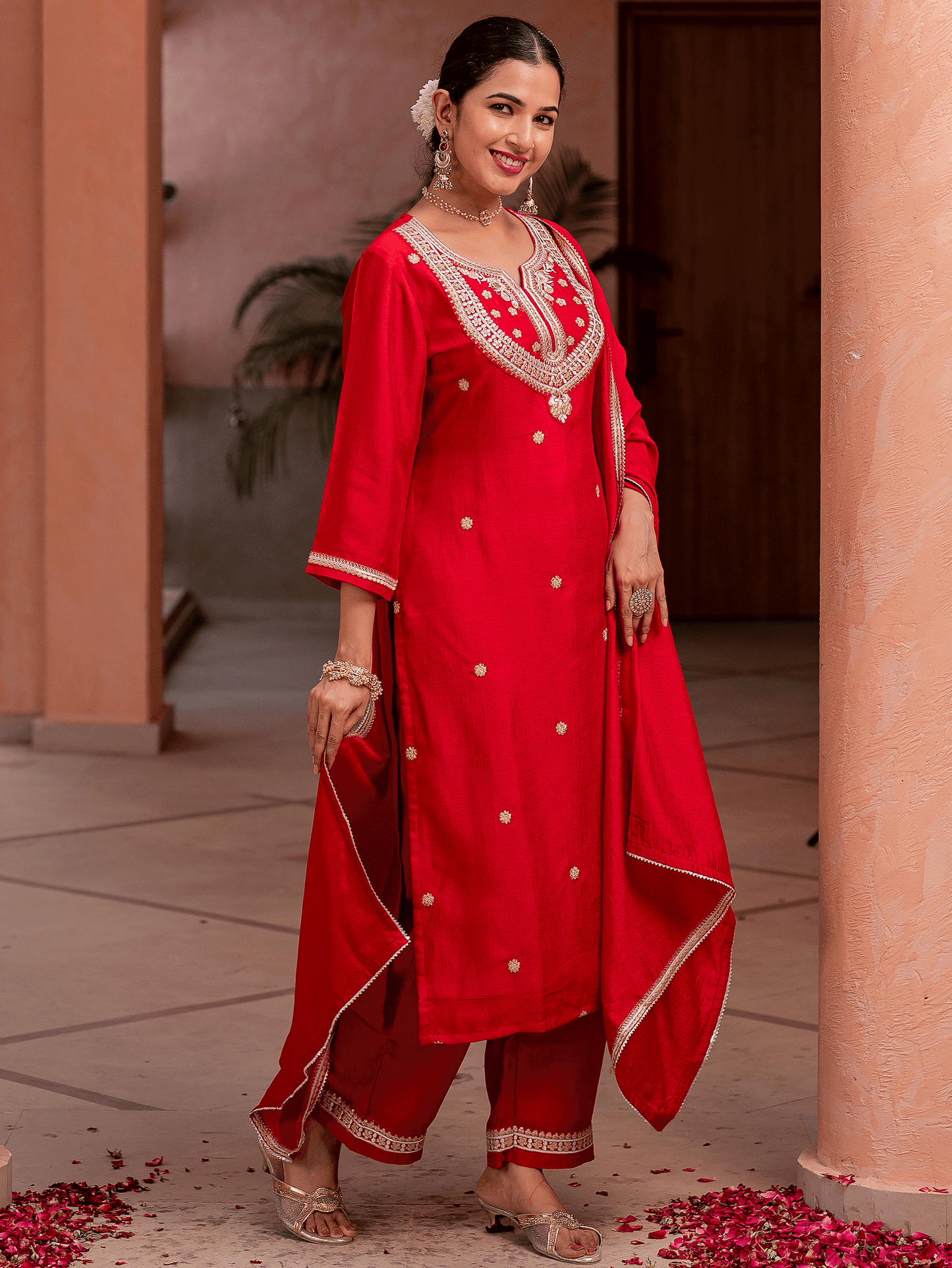 Embroidered Silk Blend Solid Red Dupatta