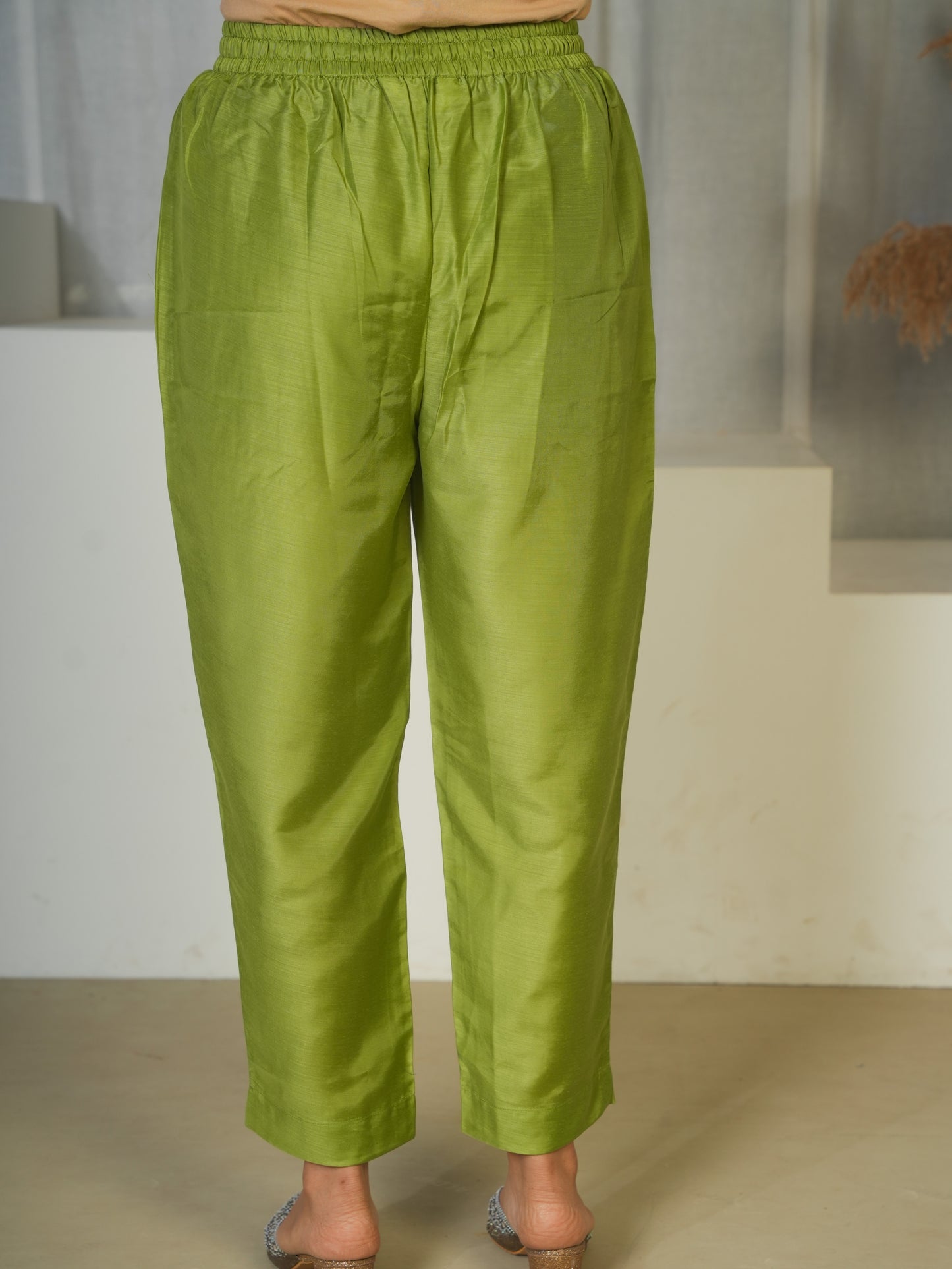 Blended Silk Solid Light Green Trousers