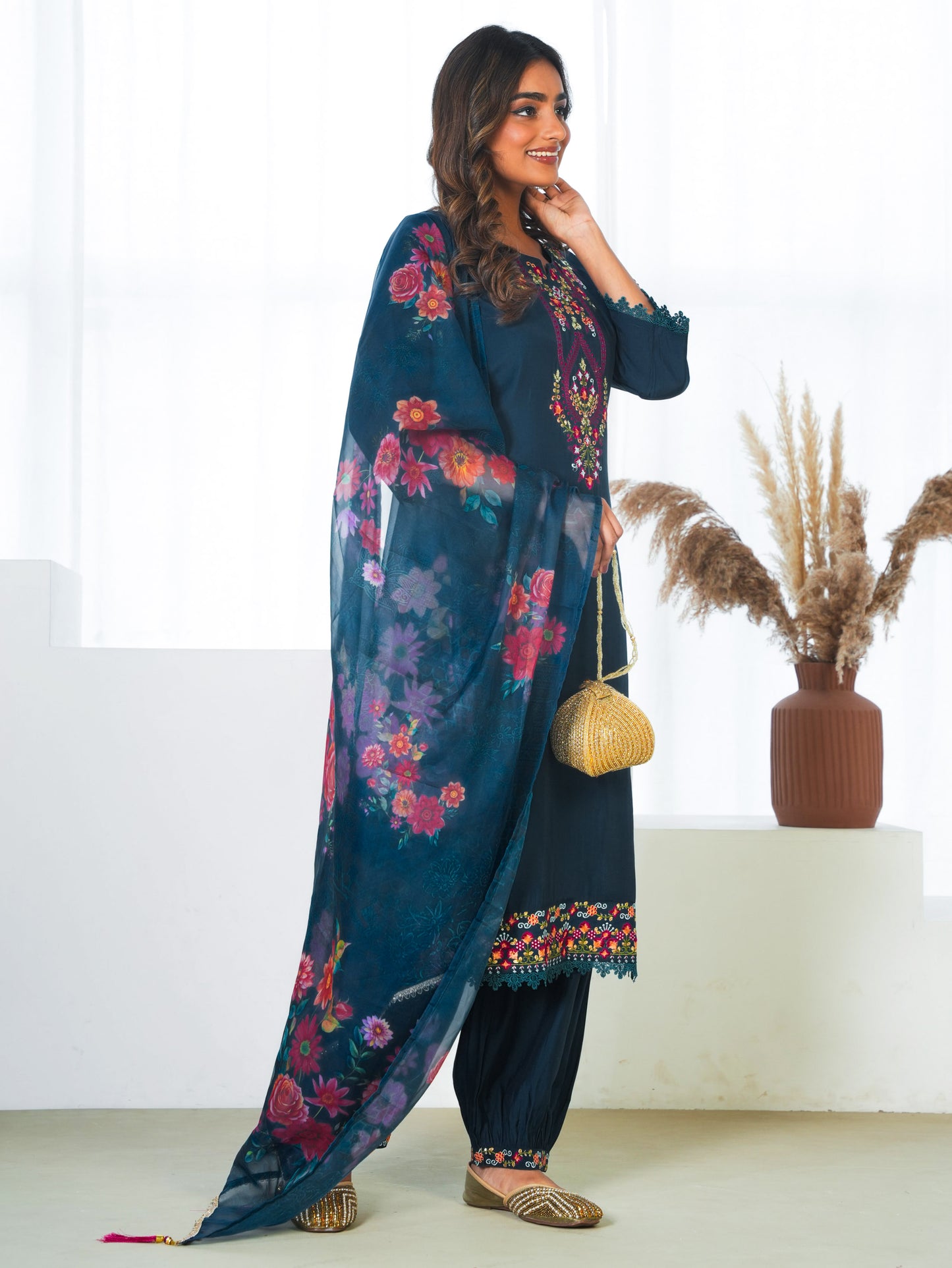 Embroidered Chanderi Solid Straight Teal Kurta