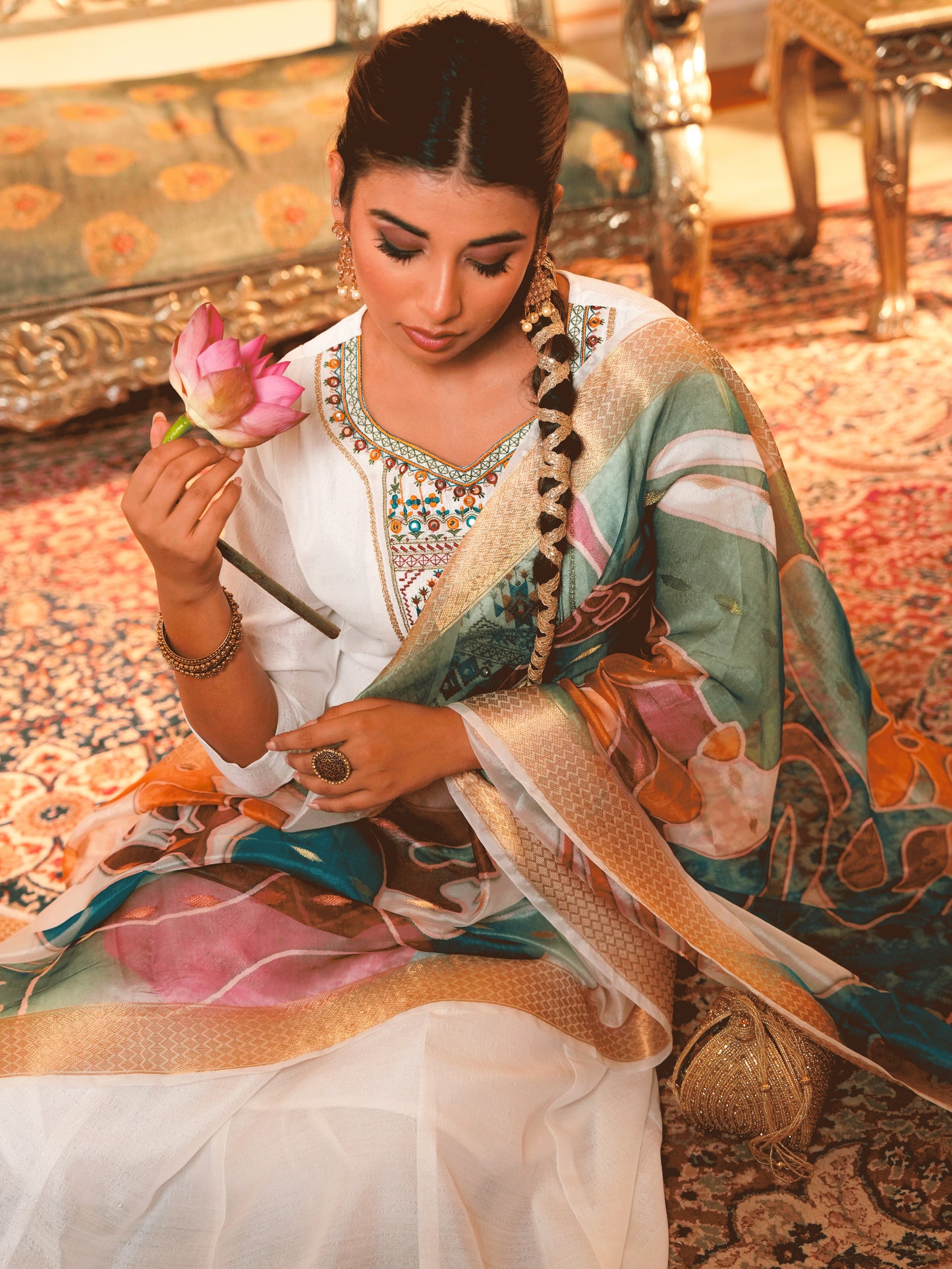 Embroidered Blended Silk Solid Straight White Kurta