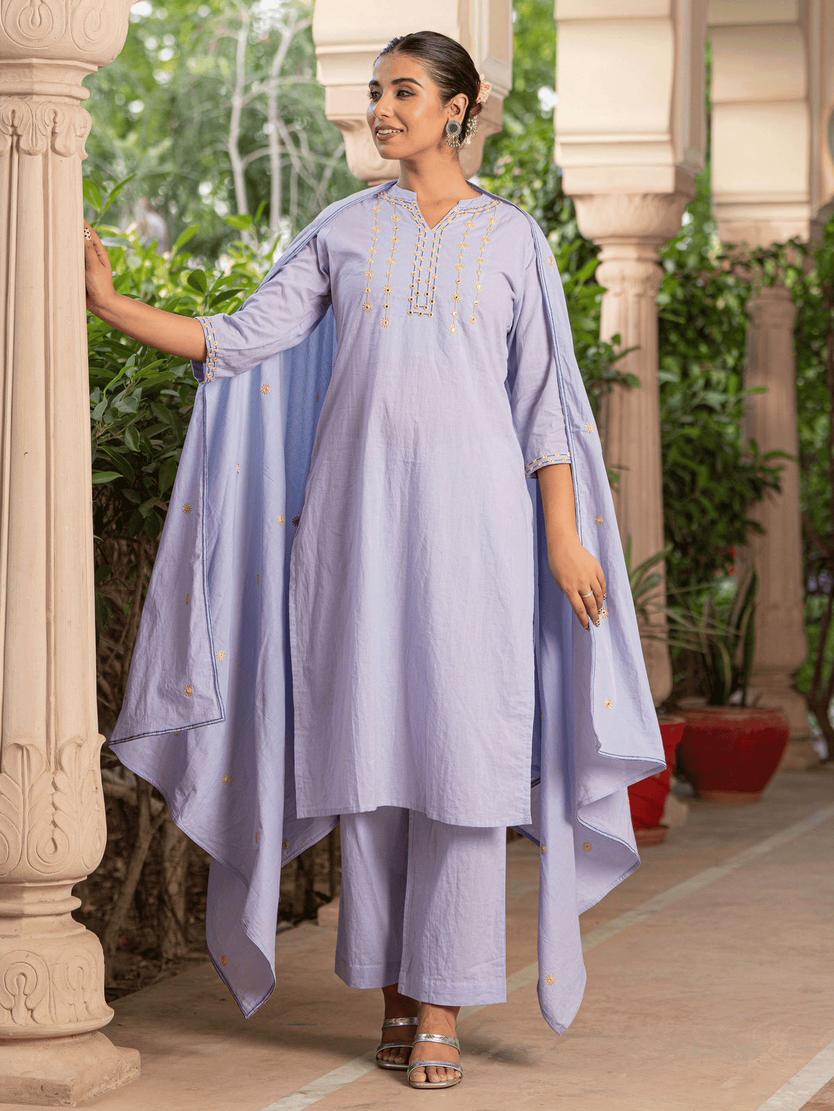 Embroidered Cotton Voile Solid Lavender Dupatta
