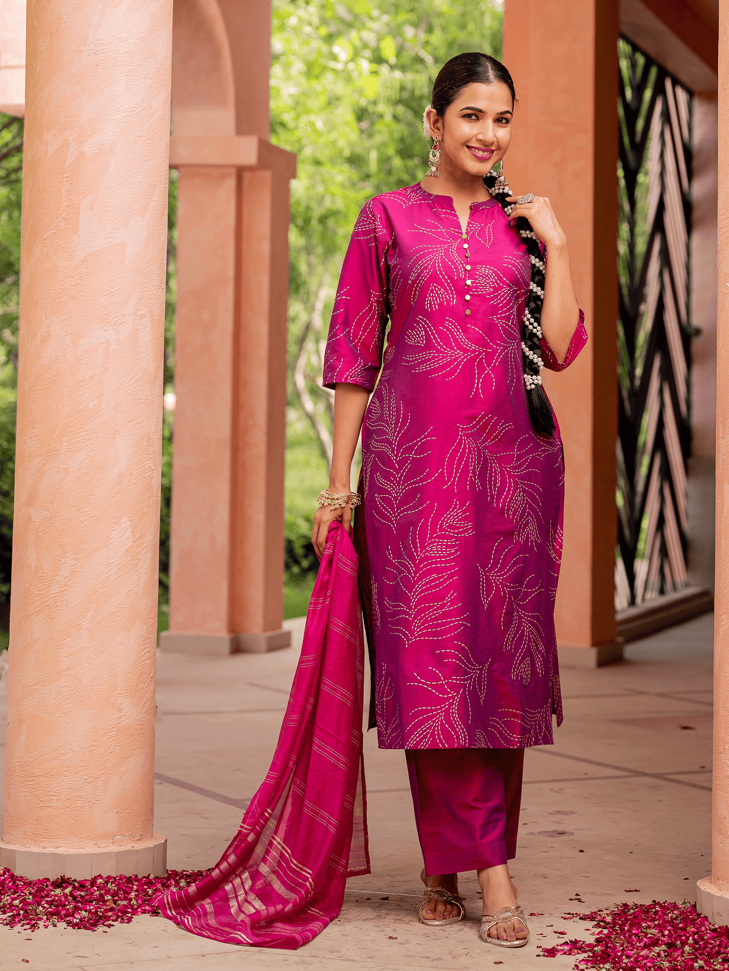 Georgette Solid Pink Dupatta