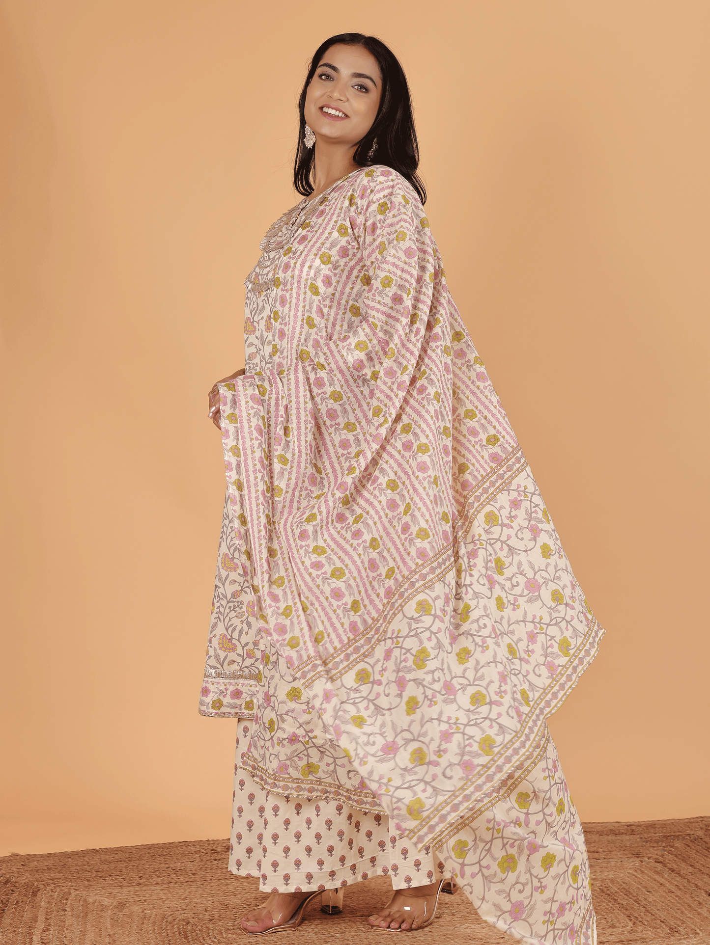Soft Cotton Floral off-white Dupatta