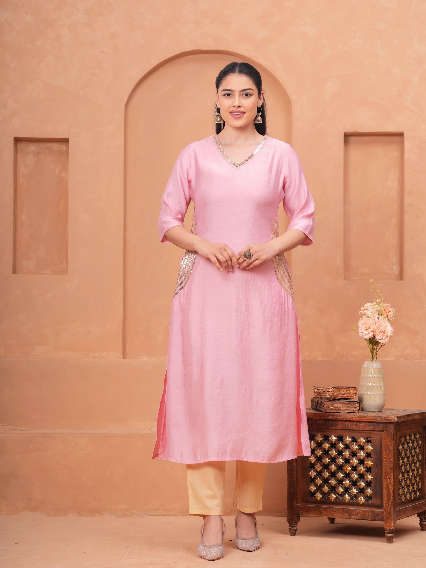 Embroidered Blended Silk Solid Straight Pink Kurta