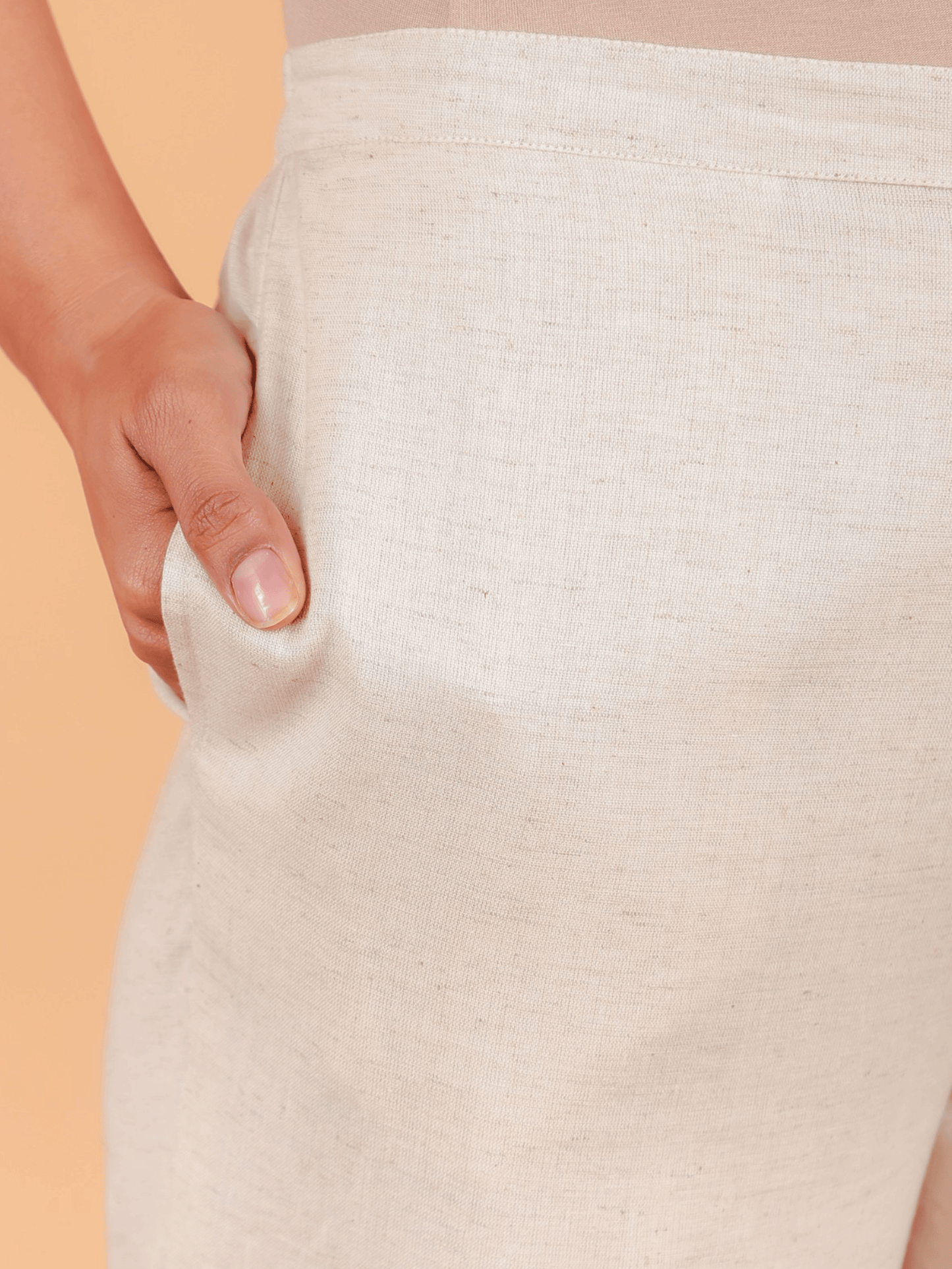 Linen Cotton Solid Off-White Tapered Trousers