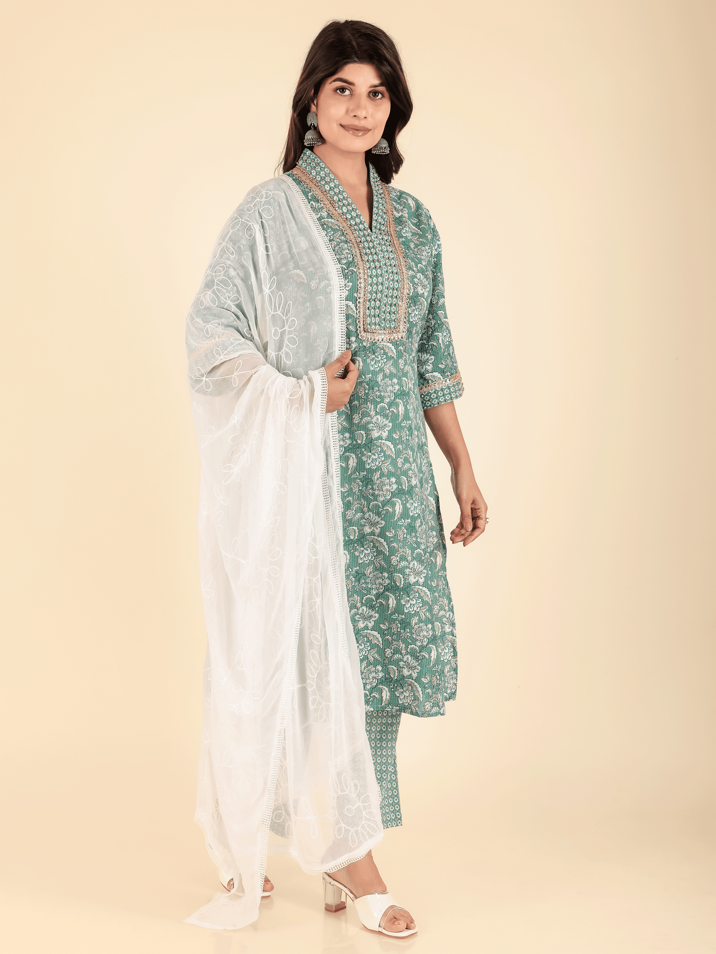 Chiffon white Dupatta