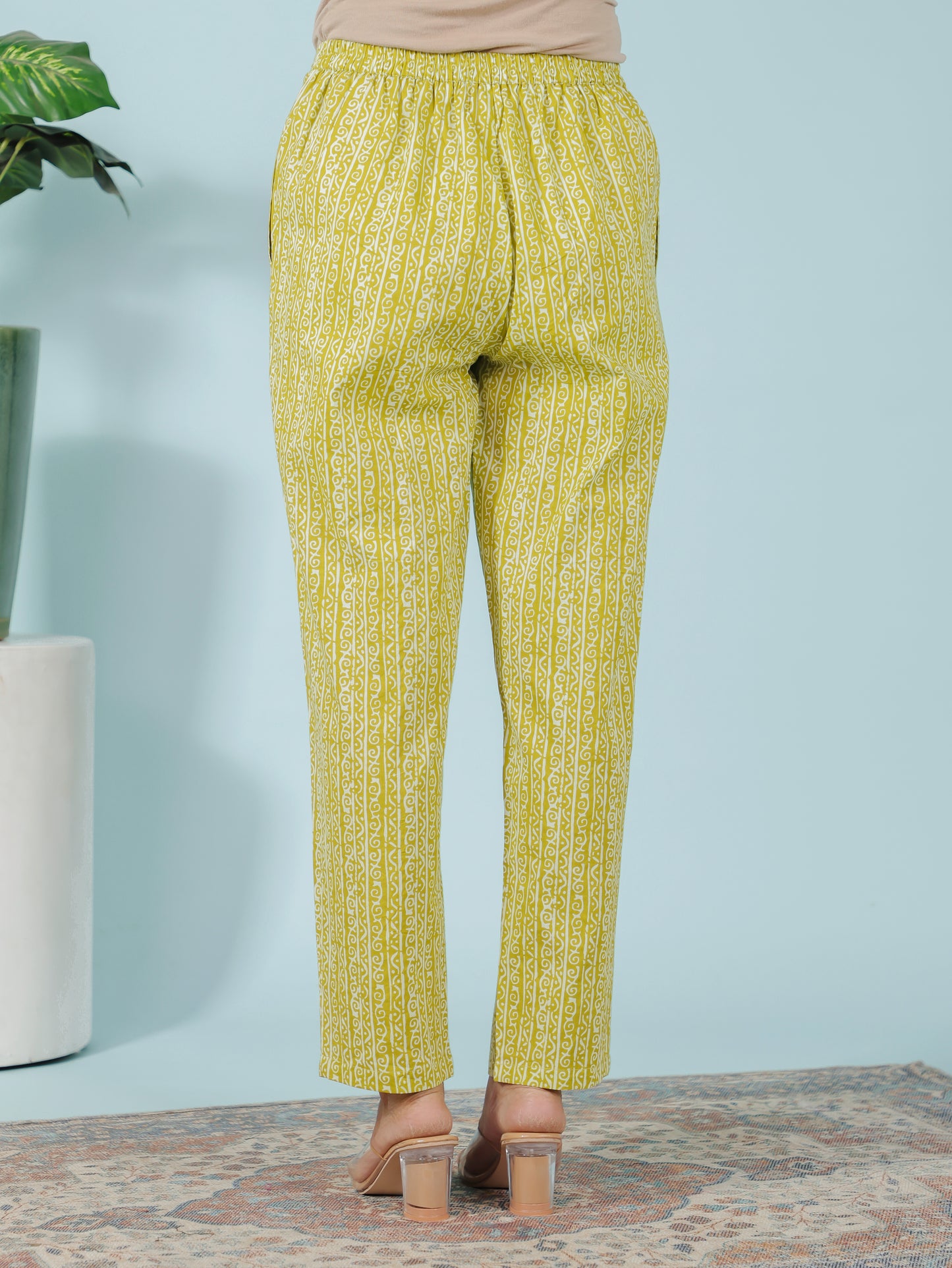 Soft Cotton Bandhani Green Tapered Trousers