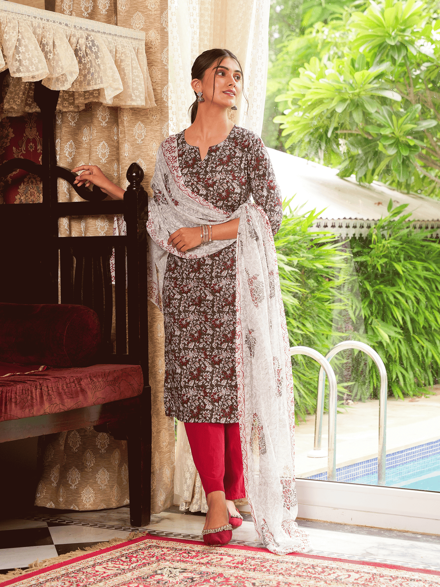 Soft Cotton Floral Straight Grey Kurta