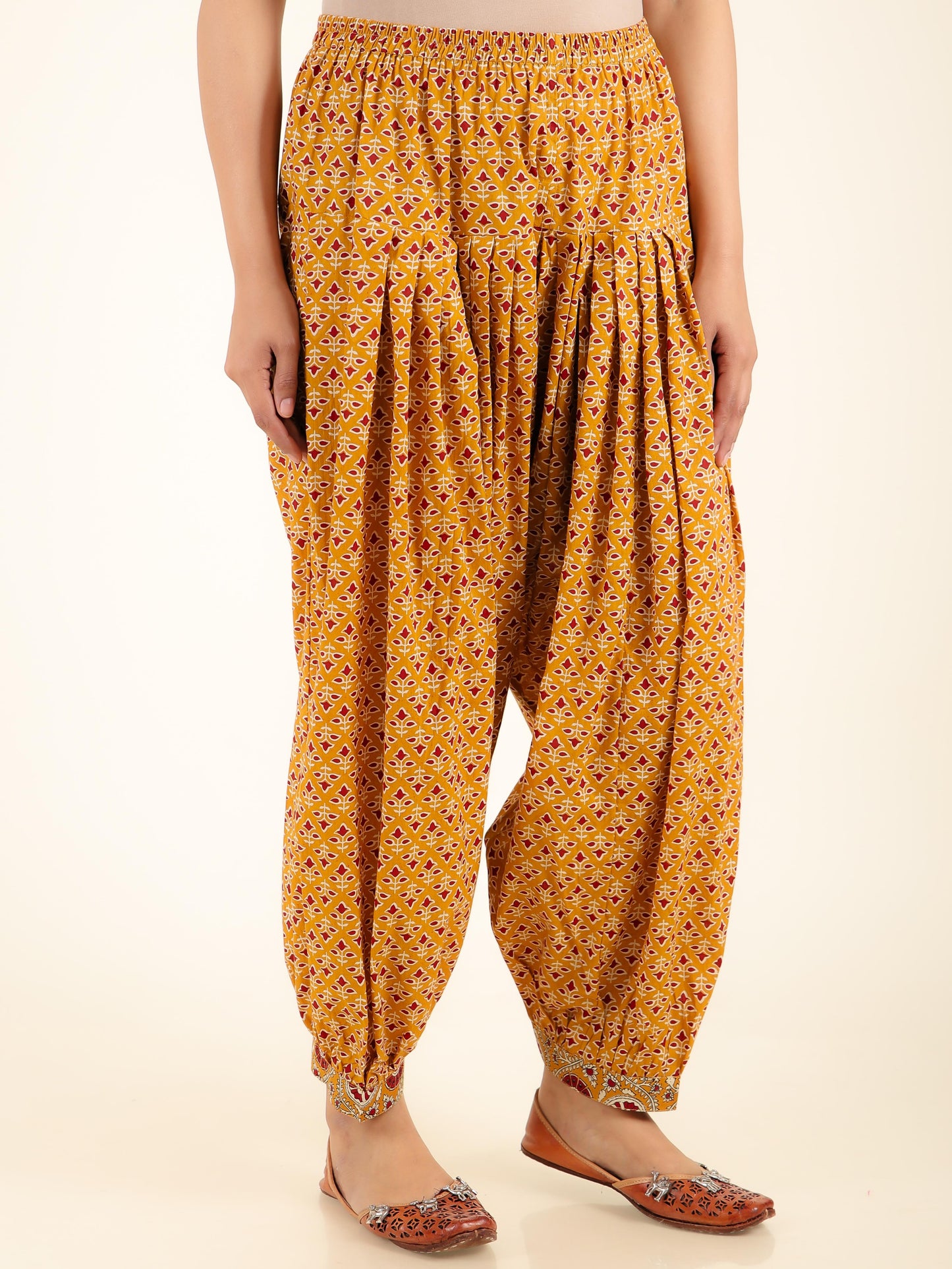 Soft Cotton Geometric Straight Yellow Kurta