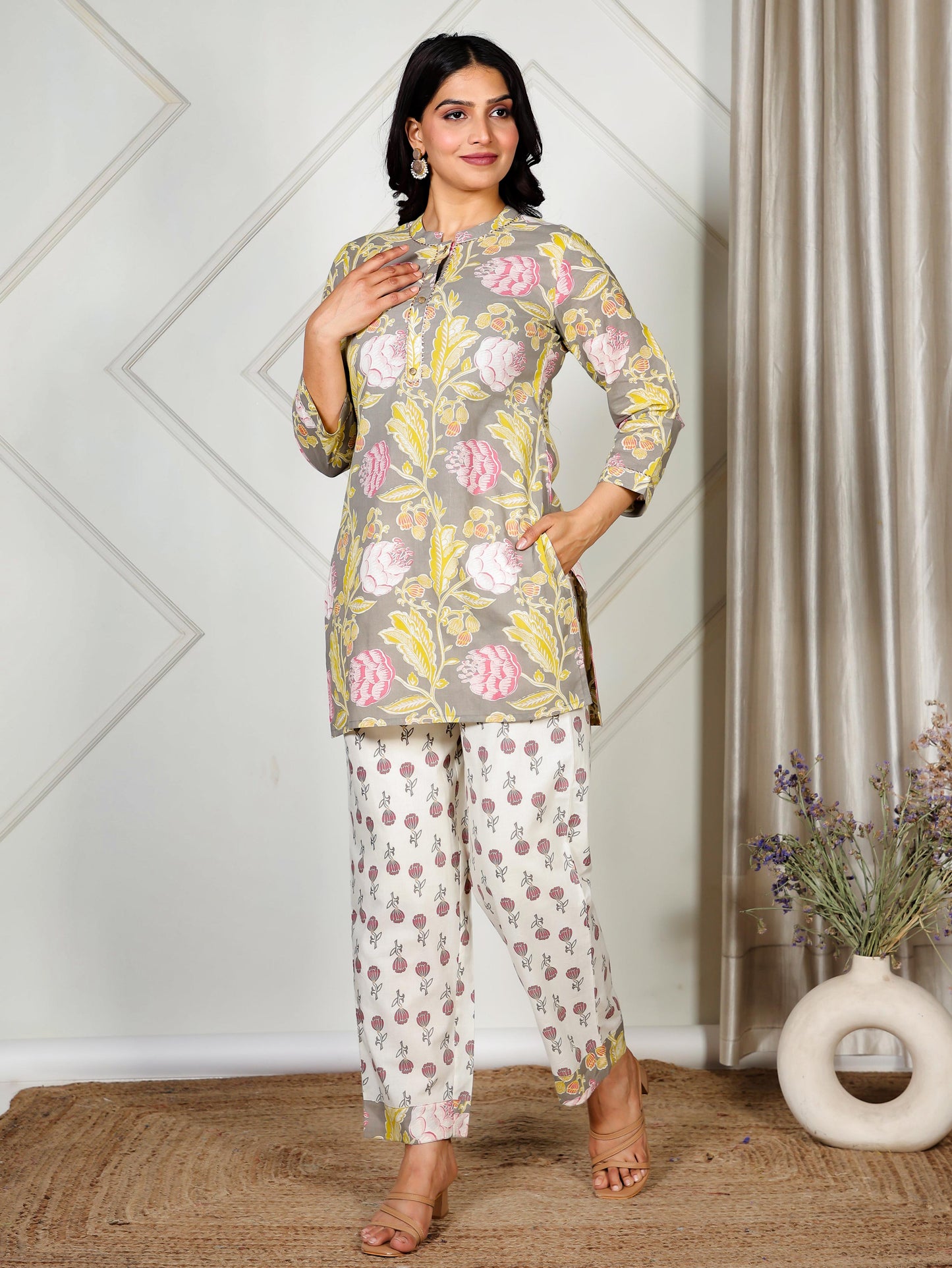 Soft Cotton Floral Straight Grey Kurta