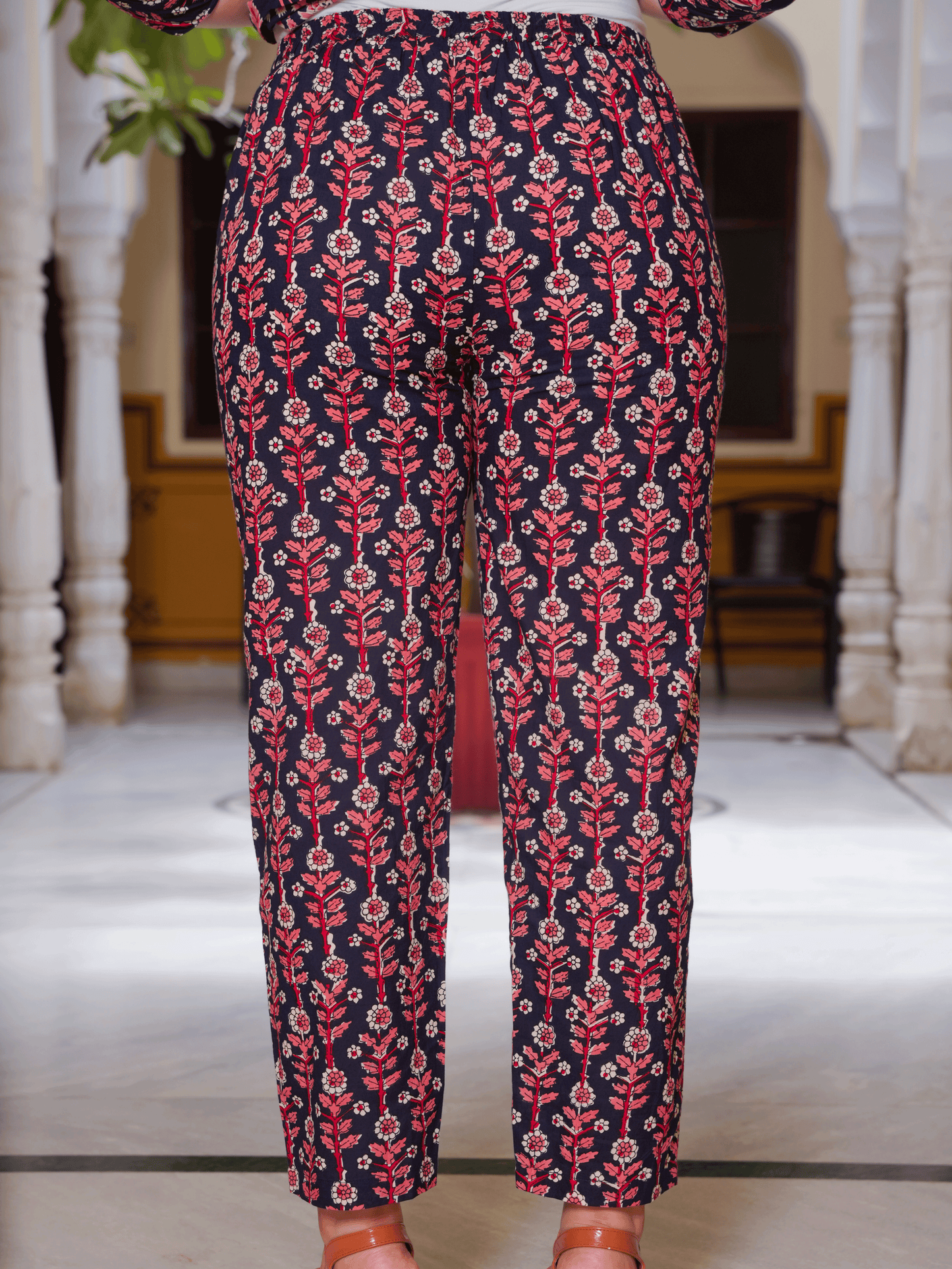 Soft Cotton Floral Straight Blue Kurta
