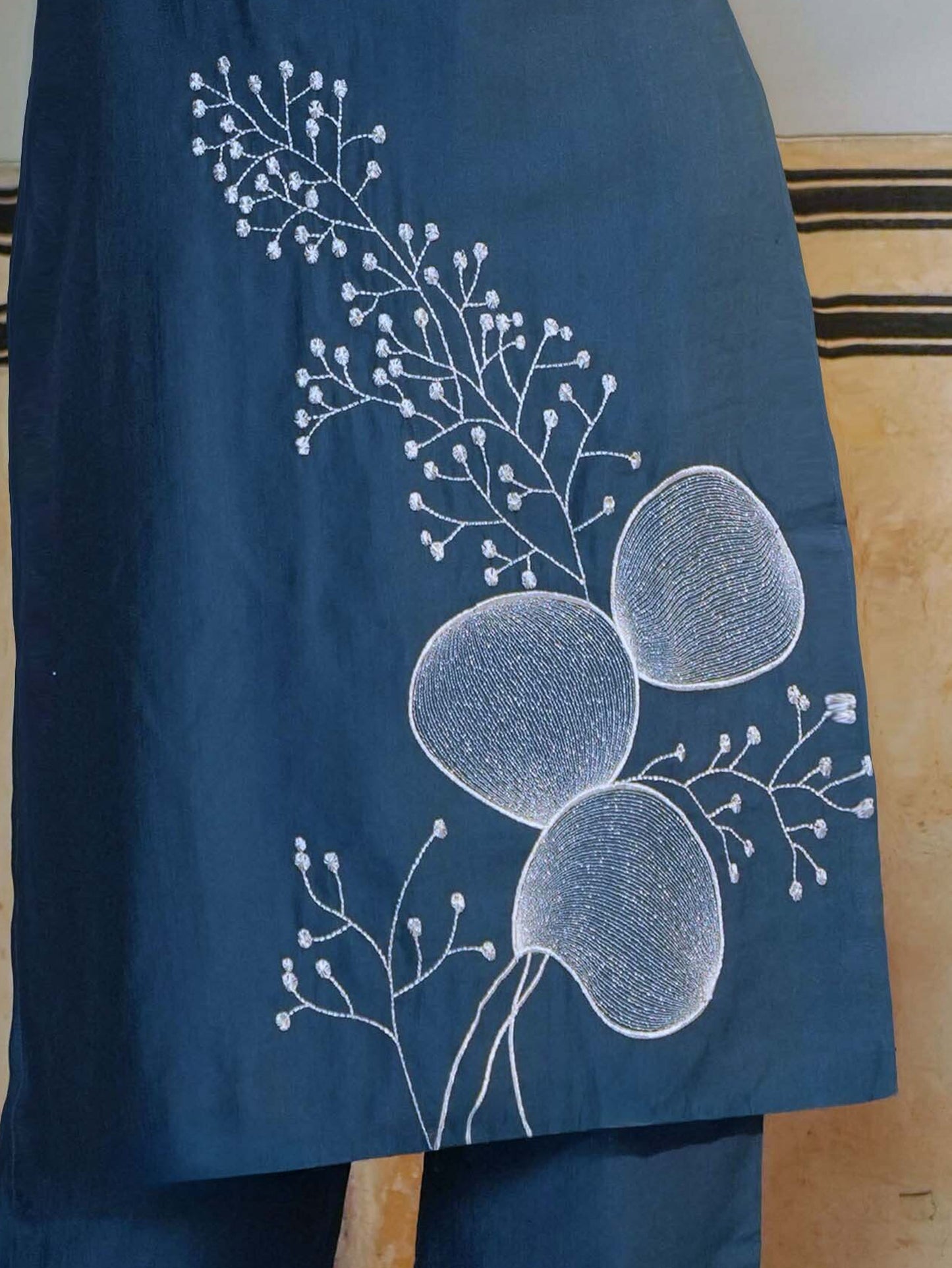 Embroidered Vertigan Solid Anarkali Navy Blue Kurta