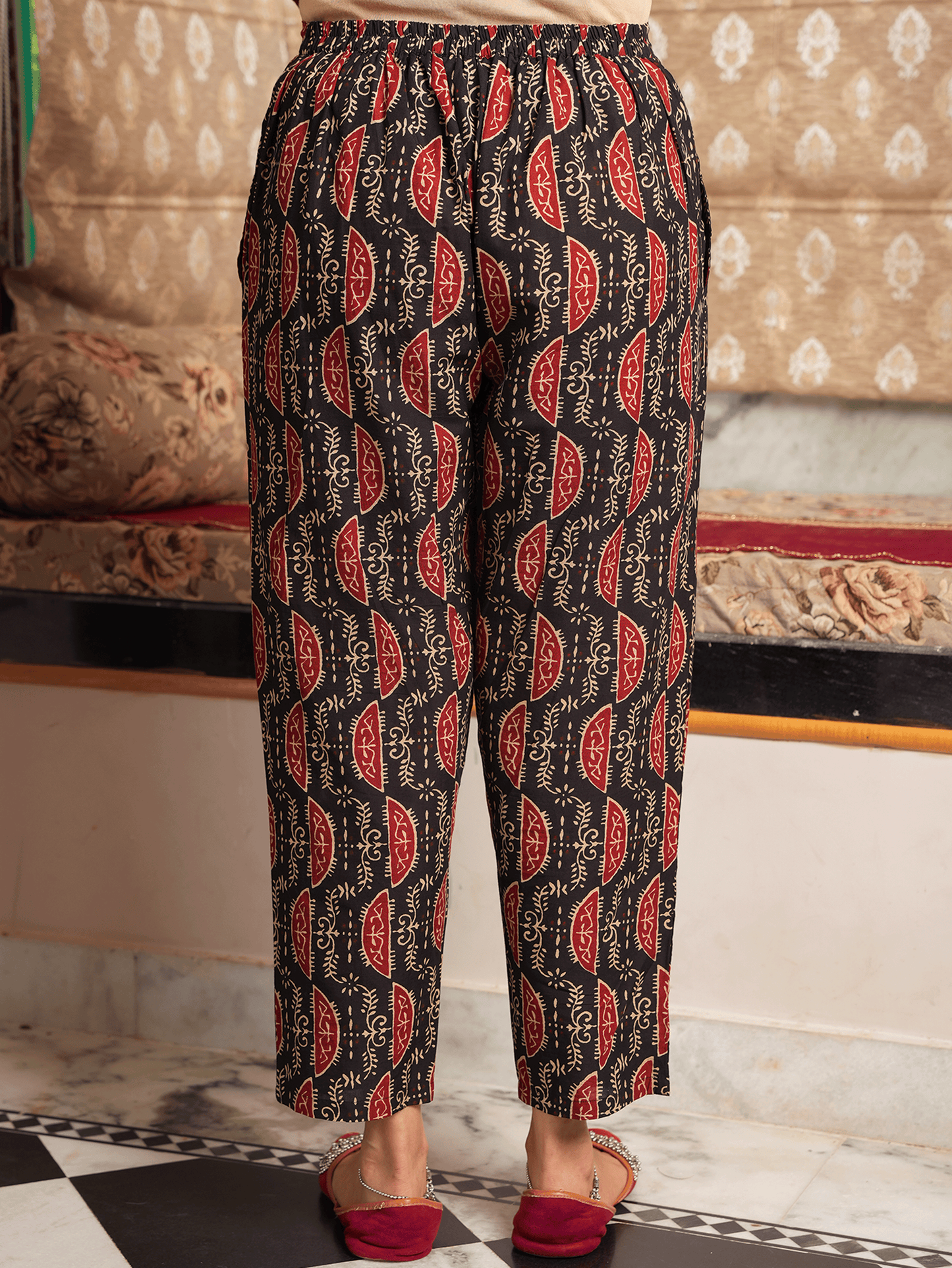 Soft Cotton Geometric Black Tapered Trousers