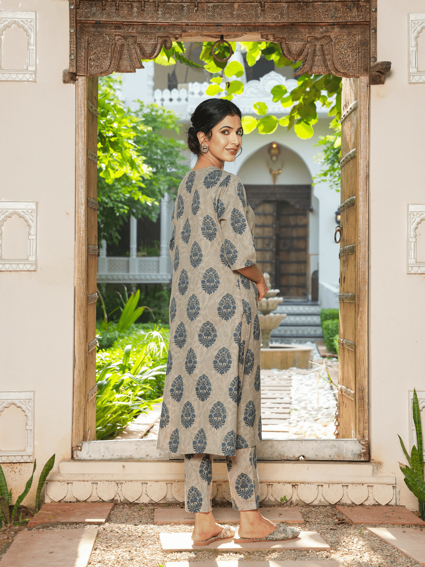 Linen Cotton Floral A-line Grey Kurta