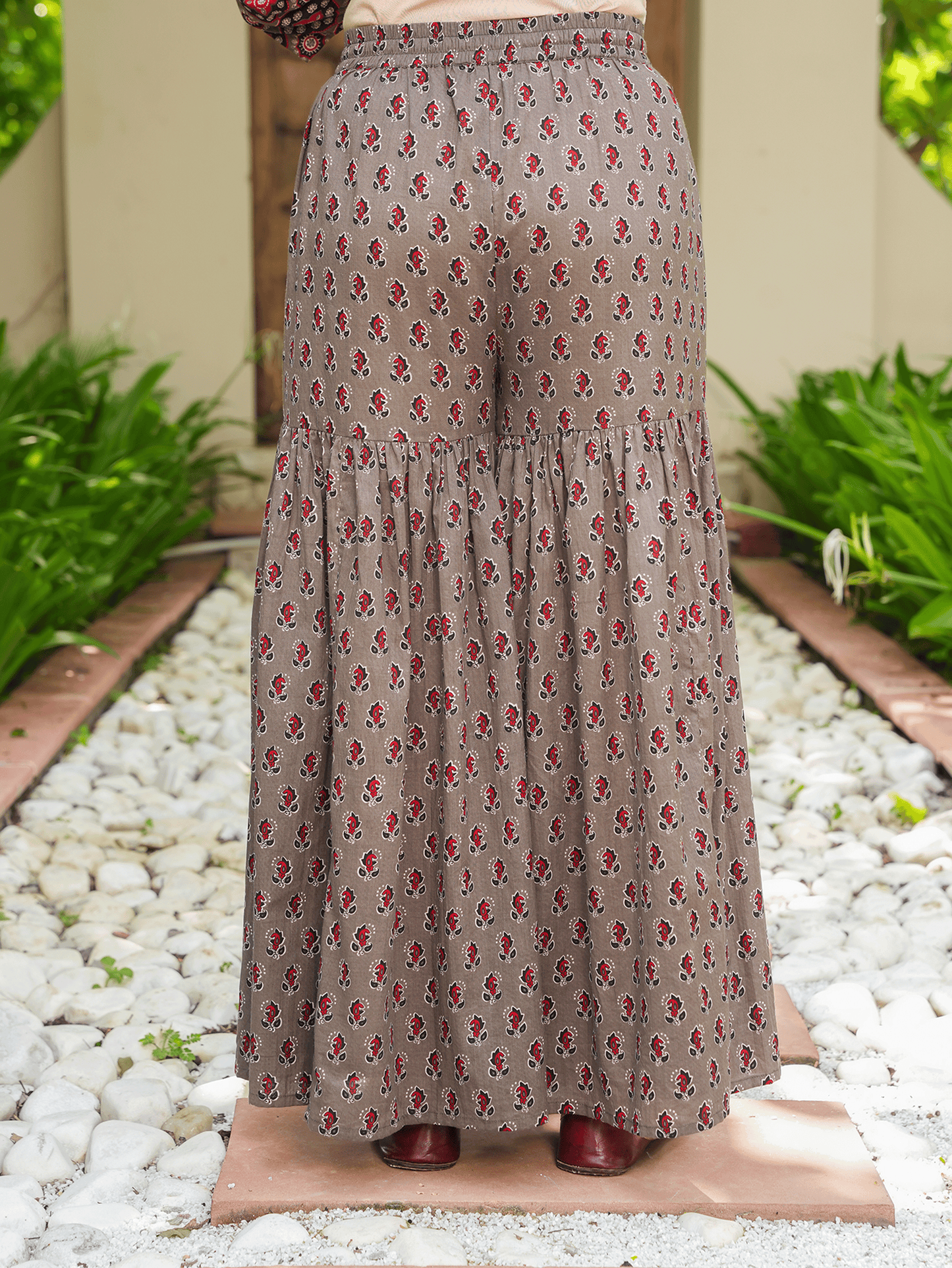 Embroidered Soft Cotton Geometric Straight Brown Kurta
