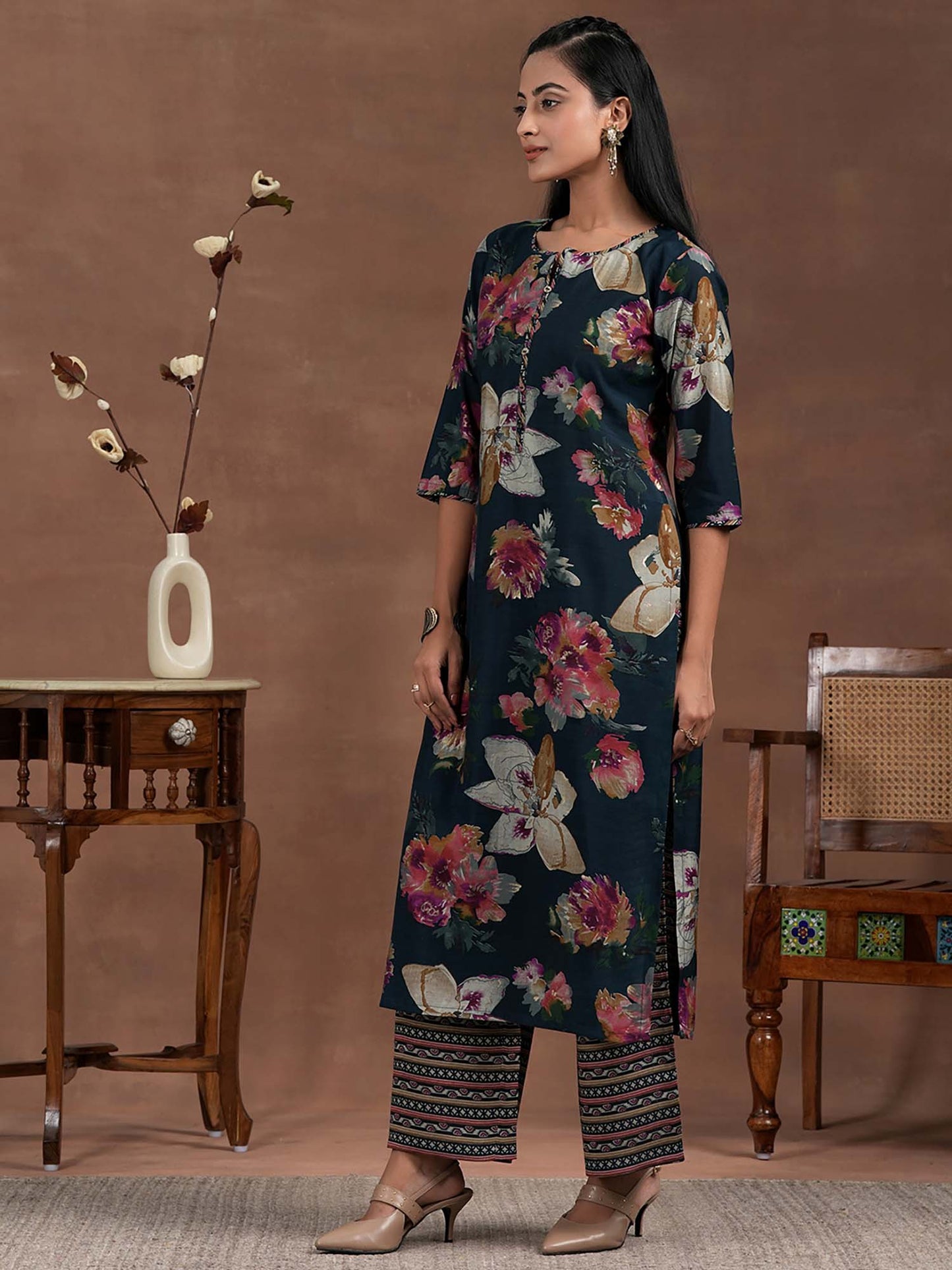 Blue Silk Blend Printed Kurta Sets for Women
