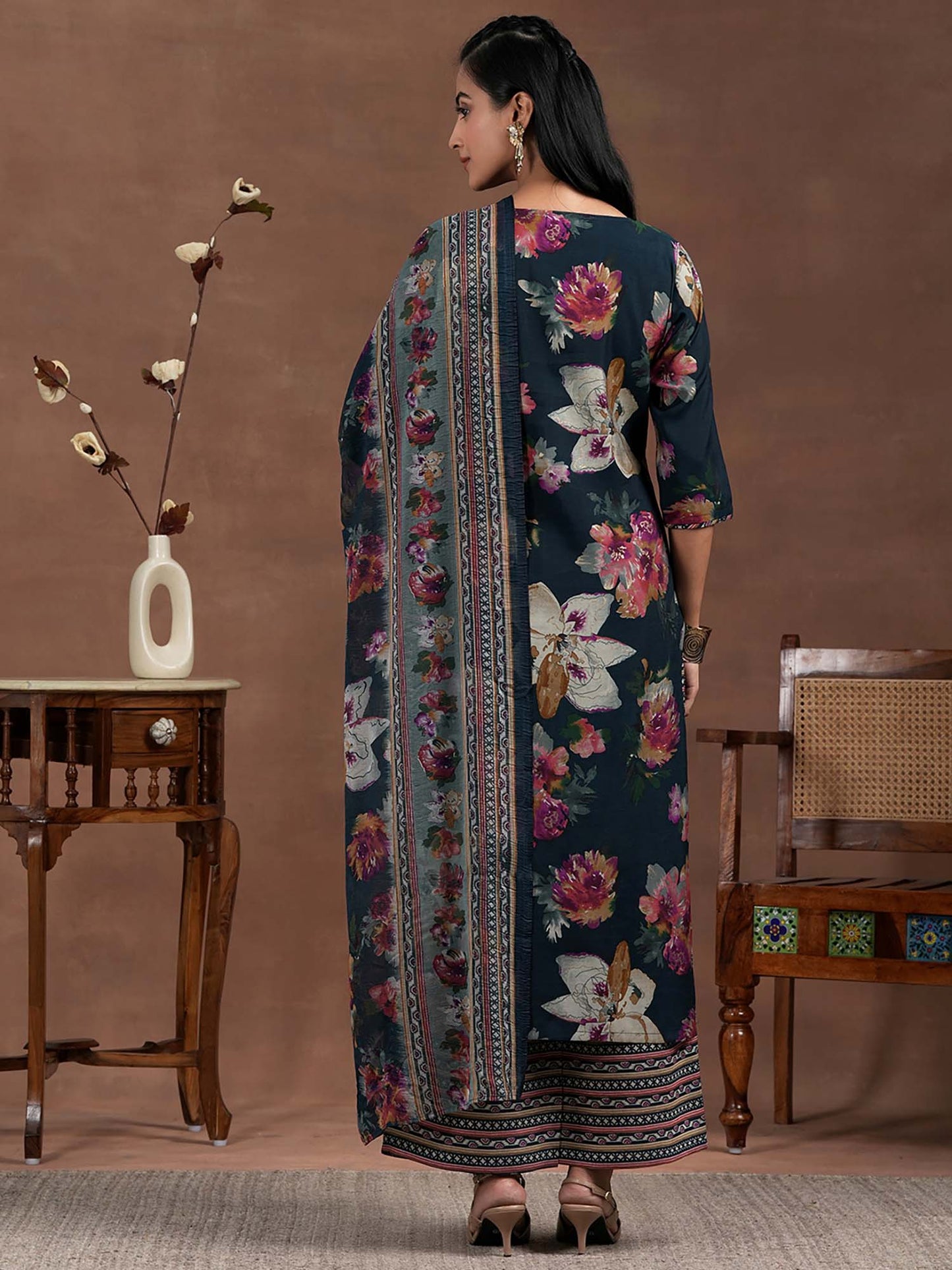 Blue Silk Blend Printed Kurta Sets for Women