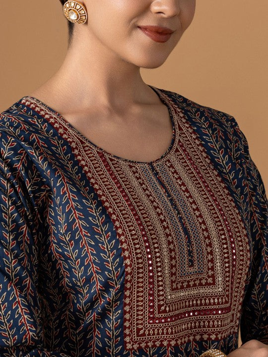 WOMEN PLUS Women Embroidered Pure Cotton Suit Set