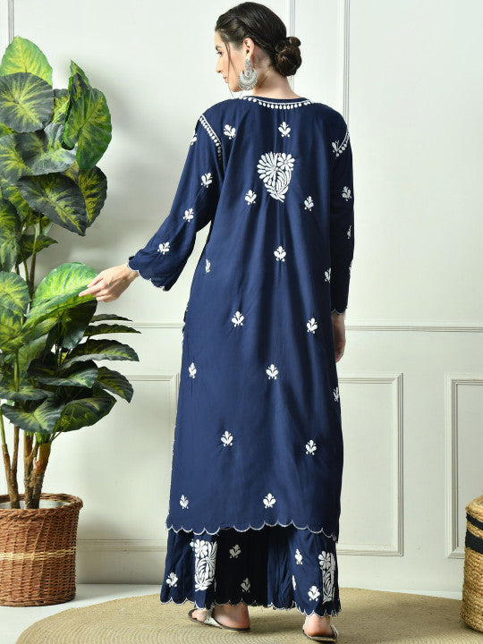 Syrish Women Ethnic Motifs Embroidered Cotton Kurta with Palazzos