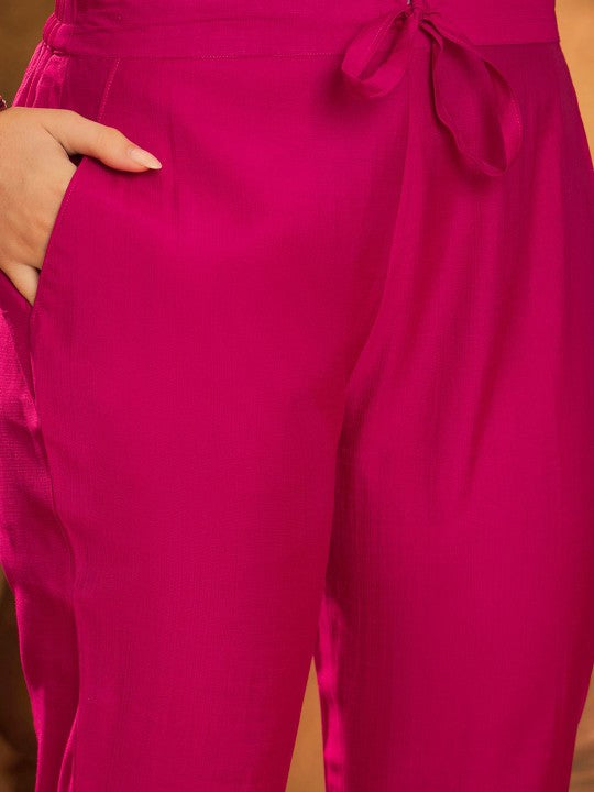 Floral Yoke Design V-Neck Sequinned Straight Kurta